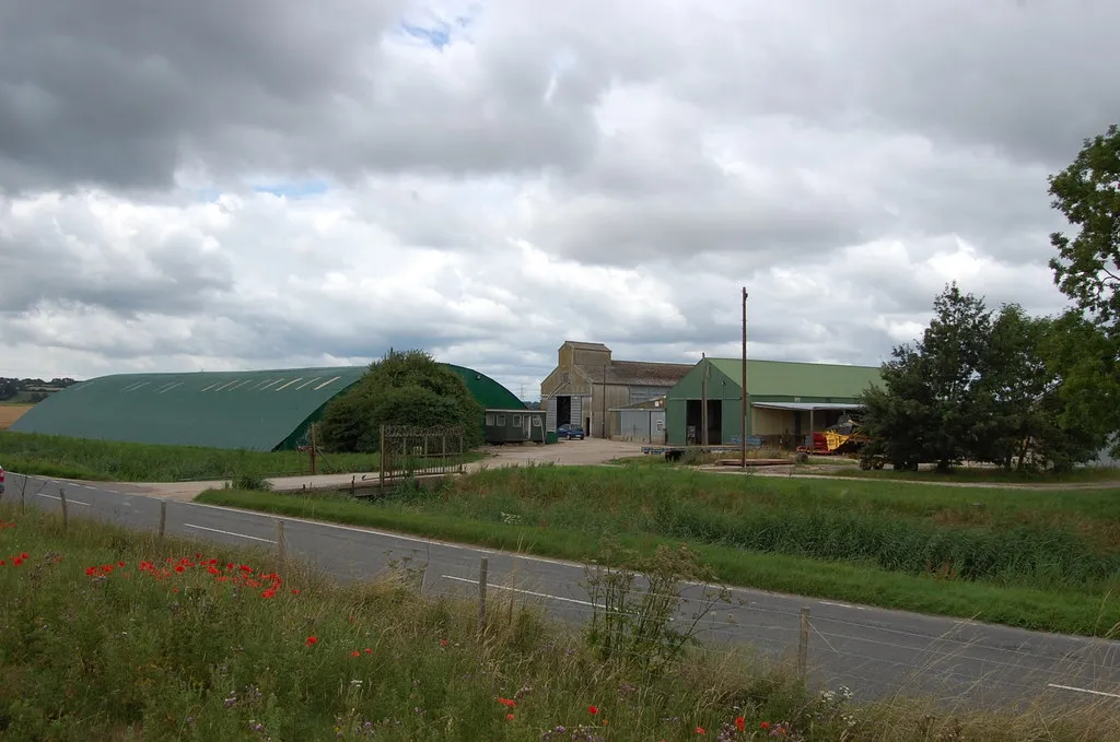 Photo showing: Cliff Marsh Farm