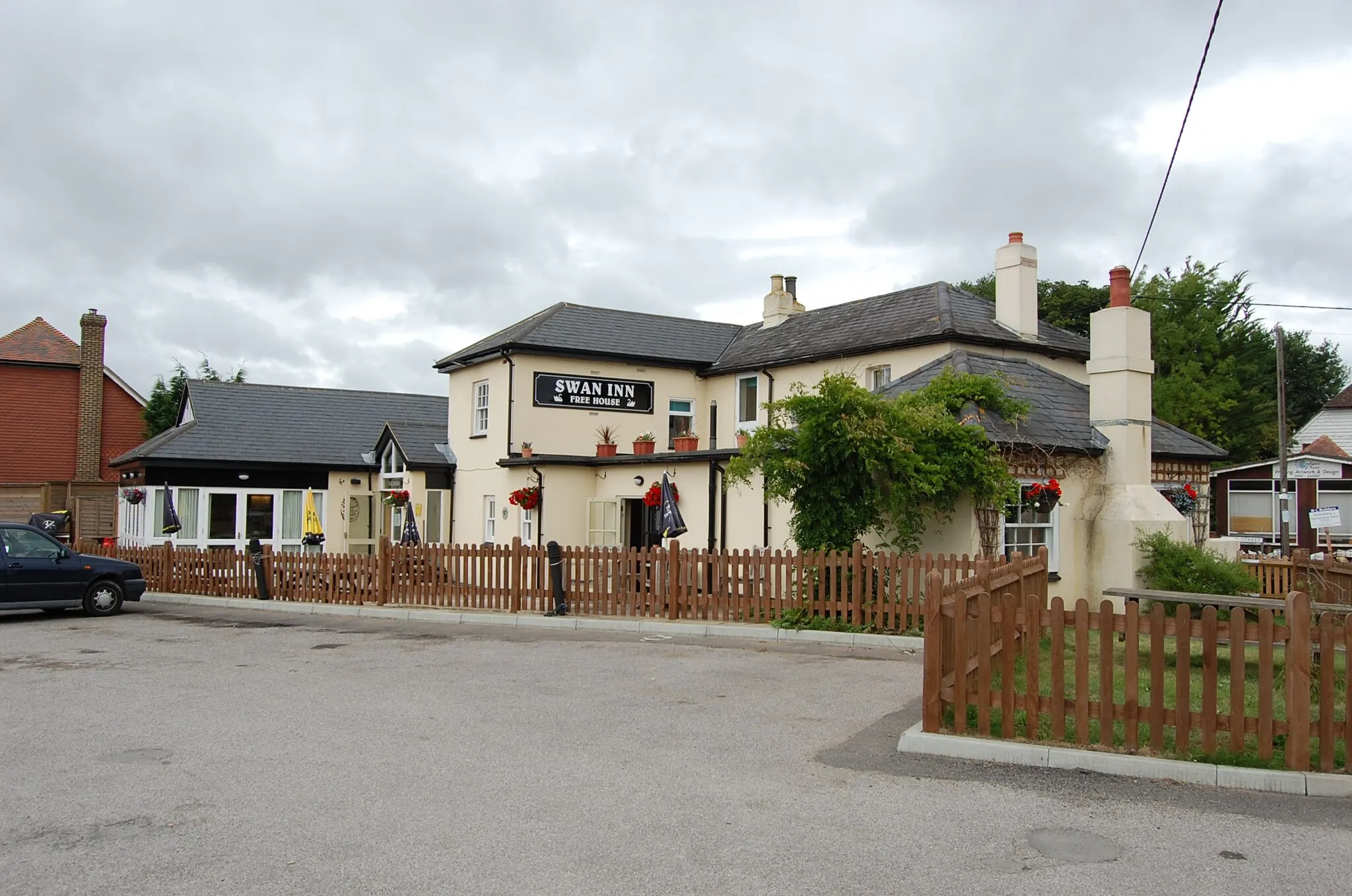 Photo showing: The Swan Inn, Wittersham