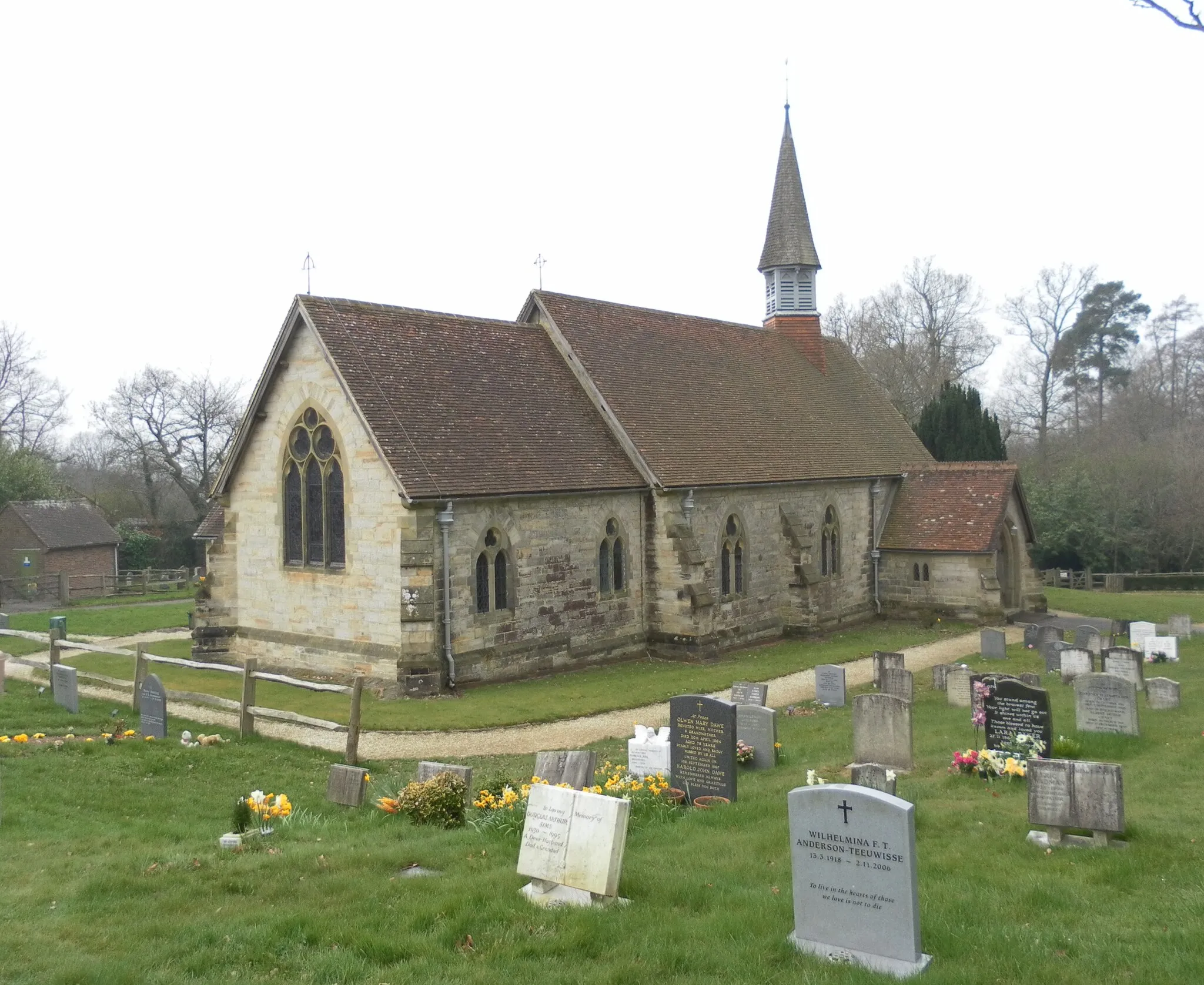 Photo showing: St Bartholomew's parish church, Cross-in-Hand, East Sussex, England, seen from the northeast. Part of the Anglican parish of Waldron.