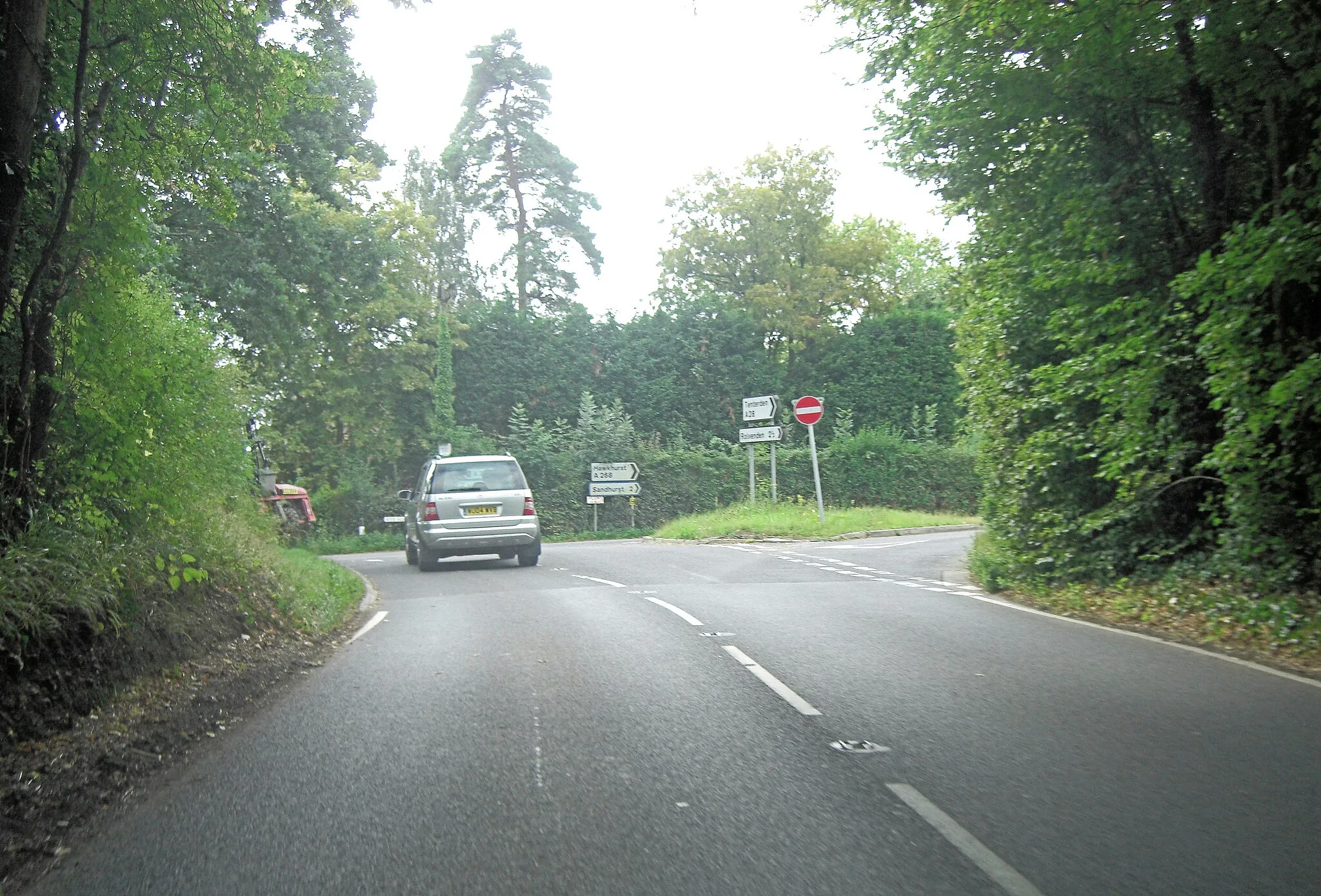 Photo showing: A28 joins the A268