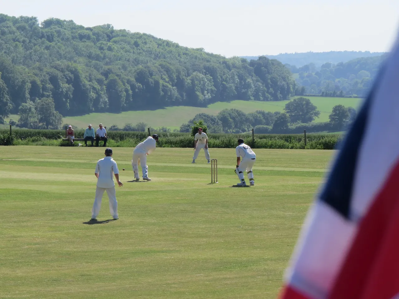 Photo showing: Brigands against Droxford on a Summer's day at Broadhalfpenny Down with the Union Flag flying