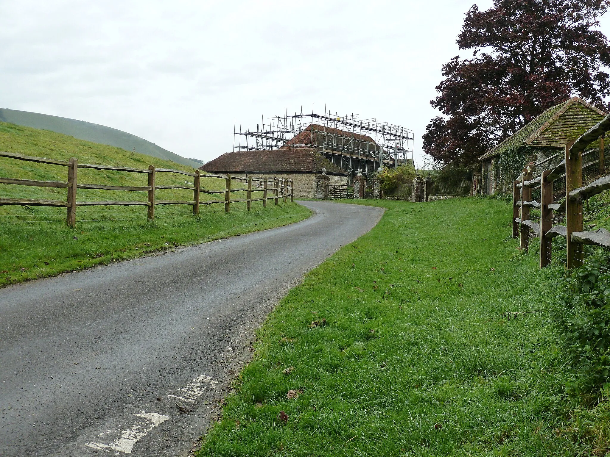 Photo showing: Roof repairs or conversion at Manor Farm Didling