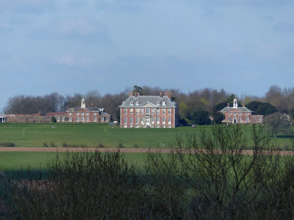 Photo showing: Uppark from Telegraph Hill