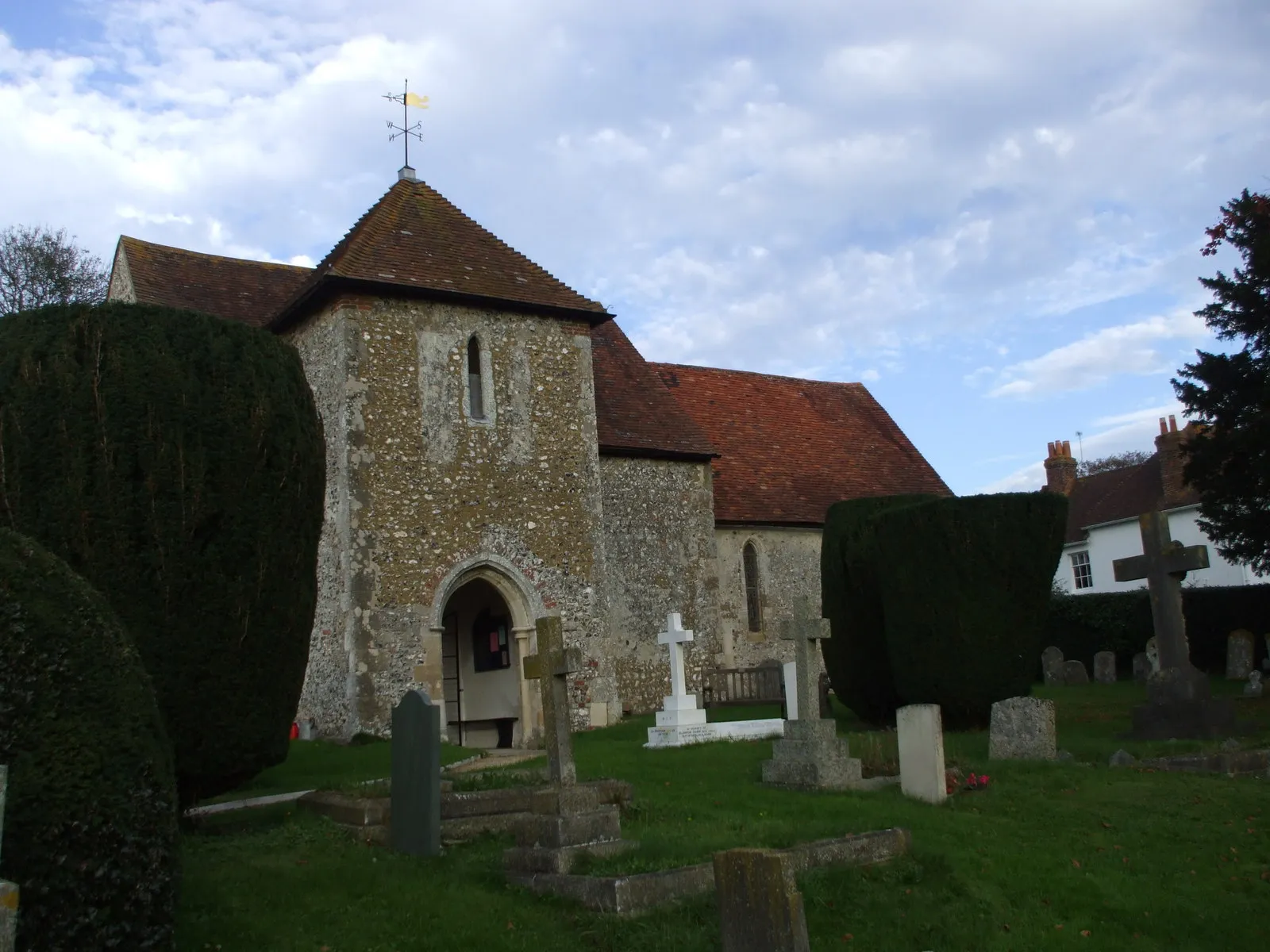 Photo showing: St. Andrew's, West Stoke, West Sussex