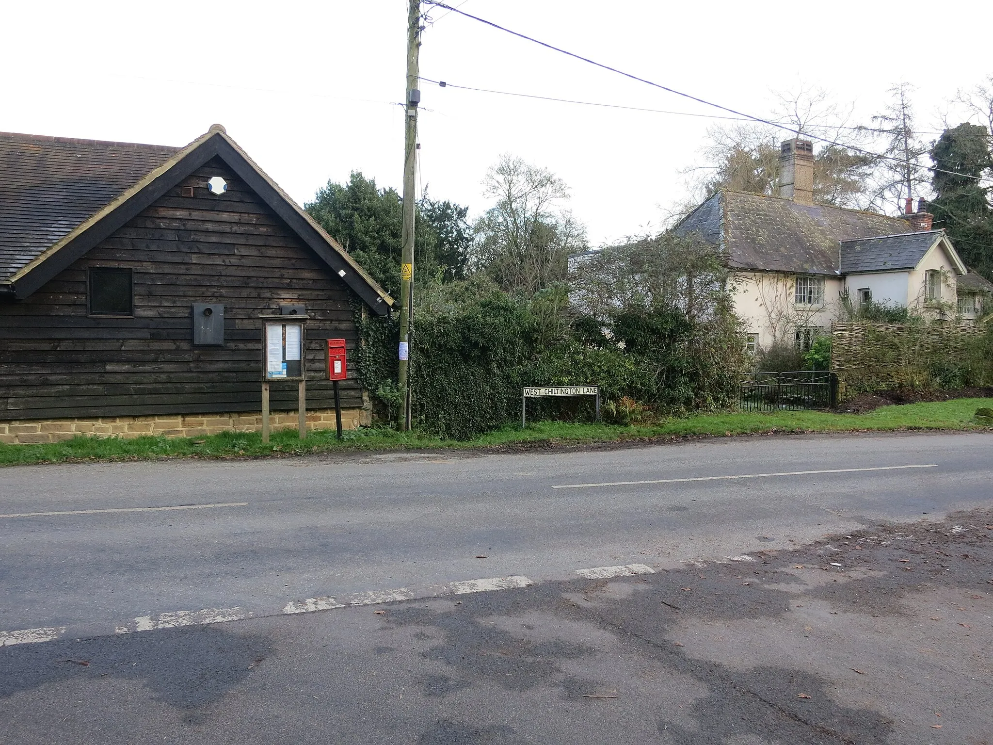 Photo showing: Post Box