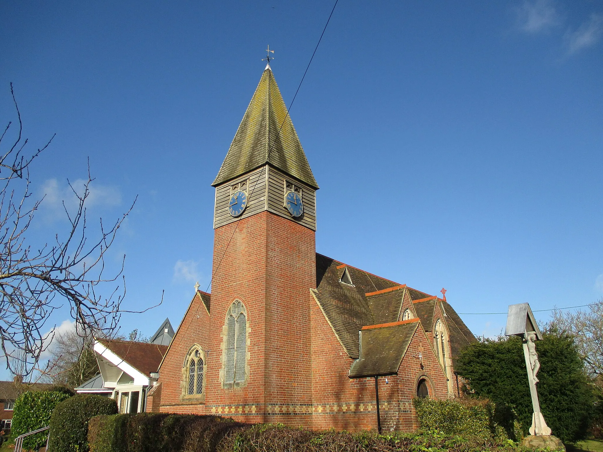 Photo showing: St Augustine of Canterbury's Church, Scaynes Hill, West Sussex, seen from the south-west