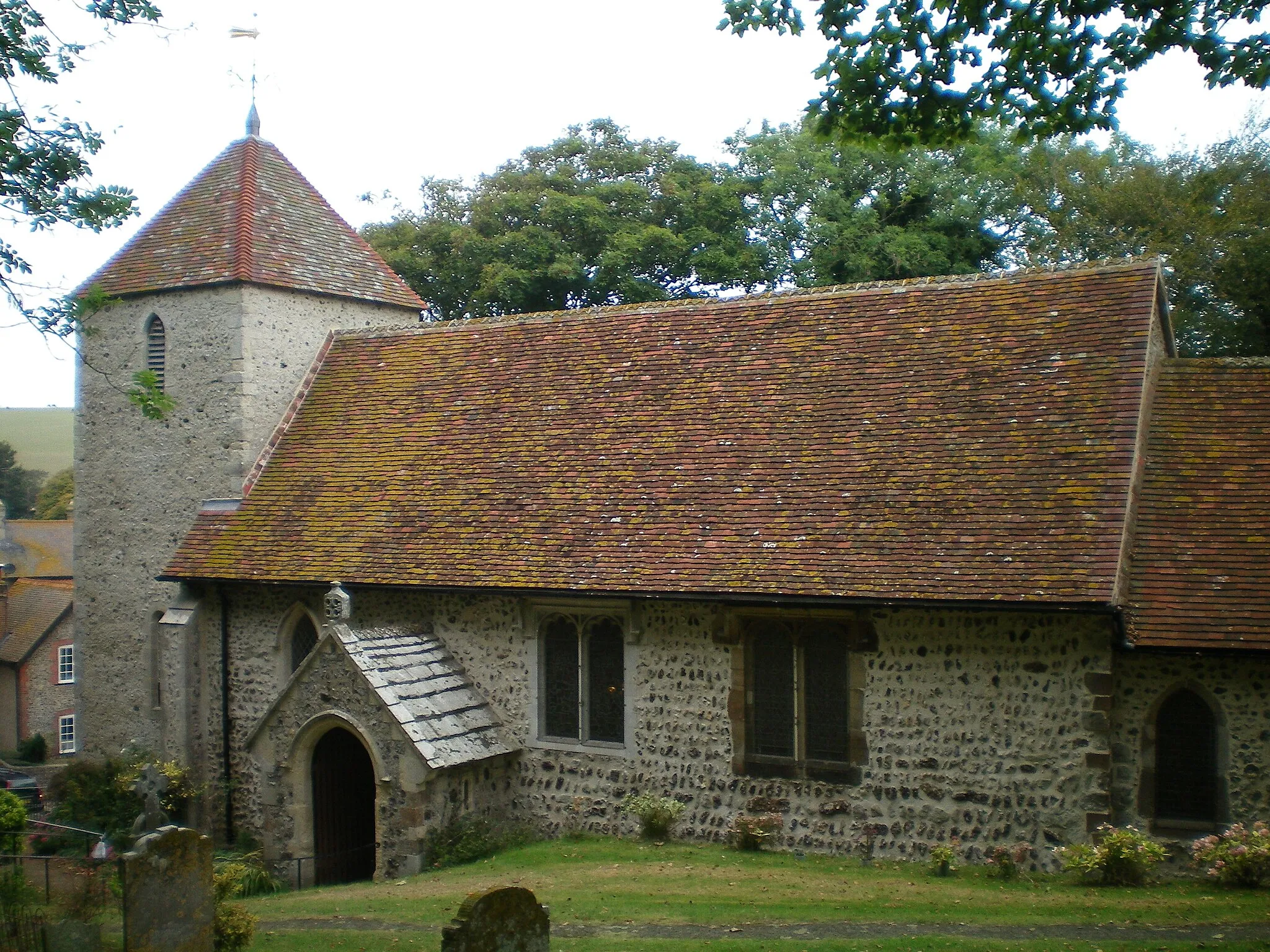 Photo showing: St Lawrence's Church, Telscombe, East Sussex, England.