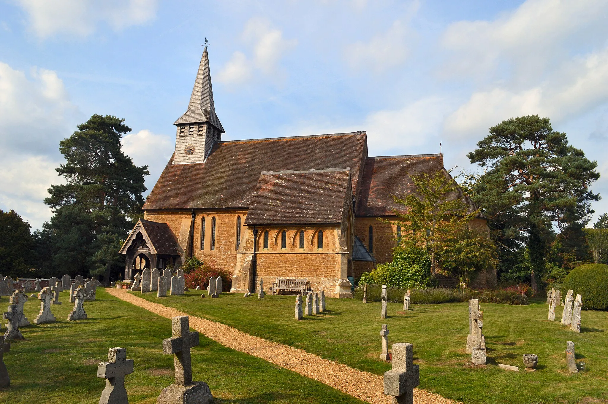 Photo showing: Hascombe, St Peter's church, from the churchyard