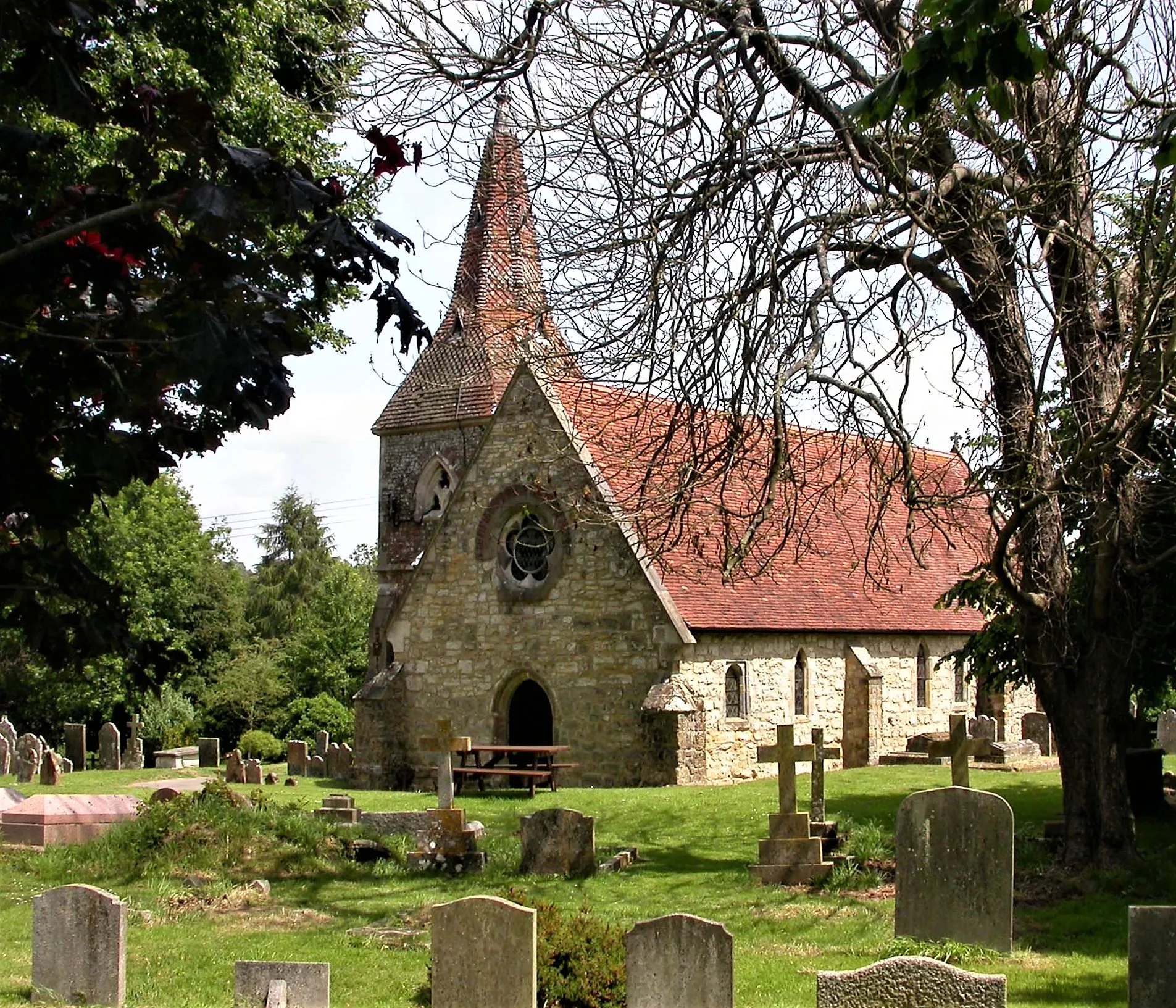 Photo showing: St Mary Magdalen parish church, Whatlington