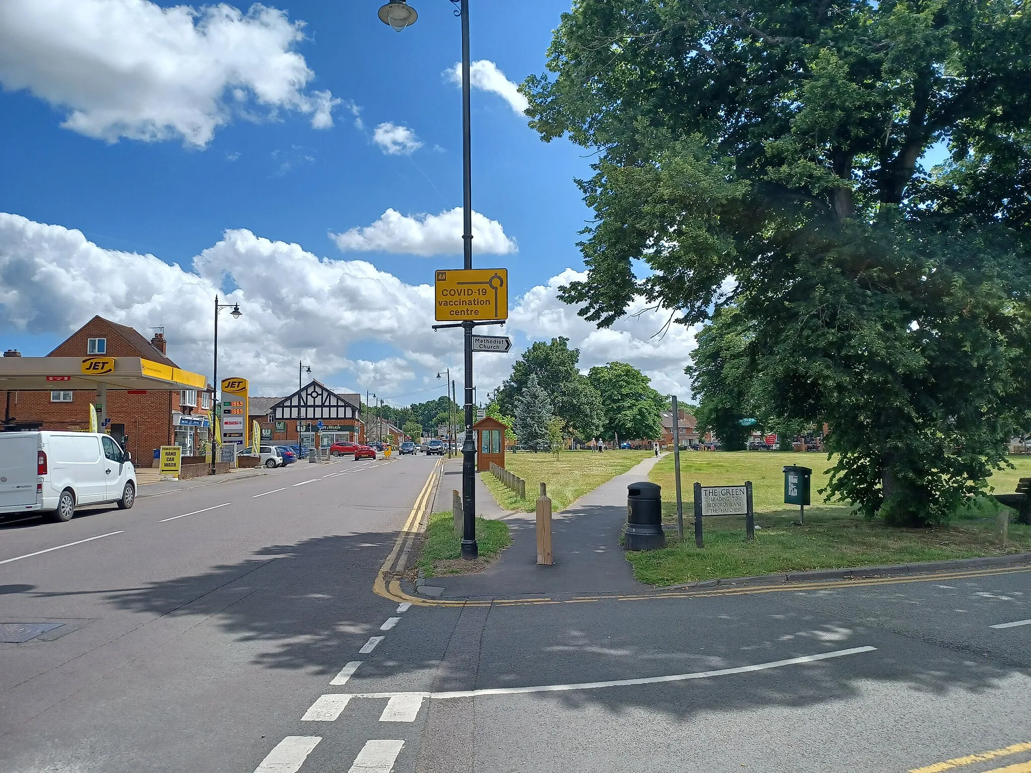 Photo showing: The Green, Frimley Green, Surrey, England.