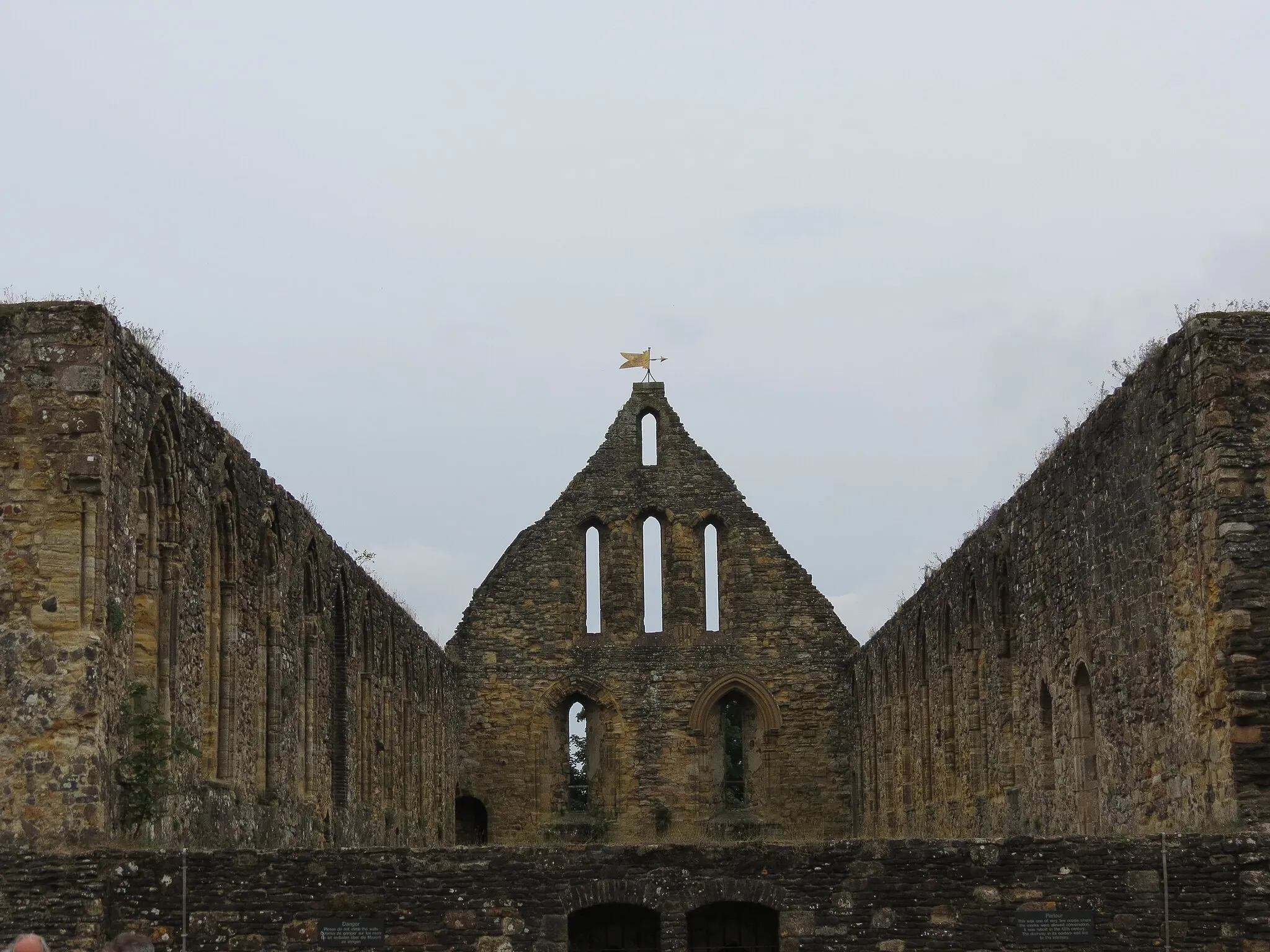 Photo showing: Battle  Abbey  east  range