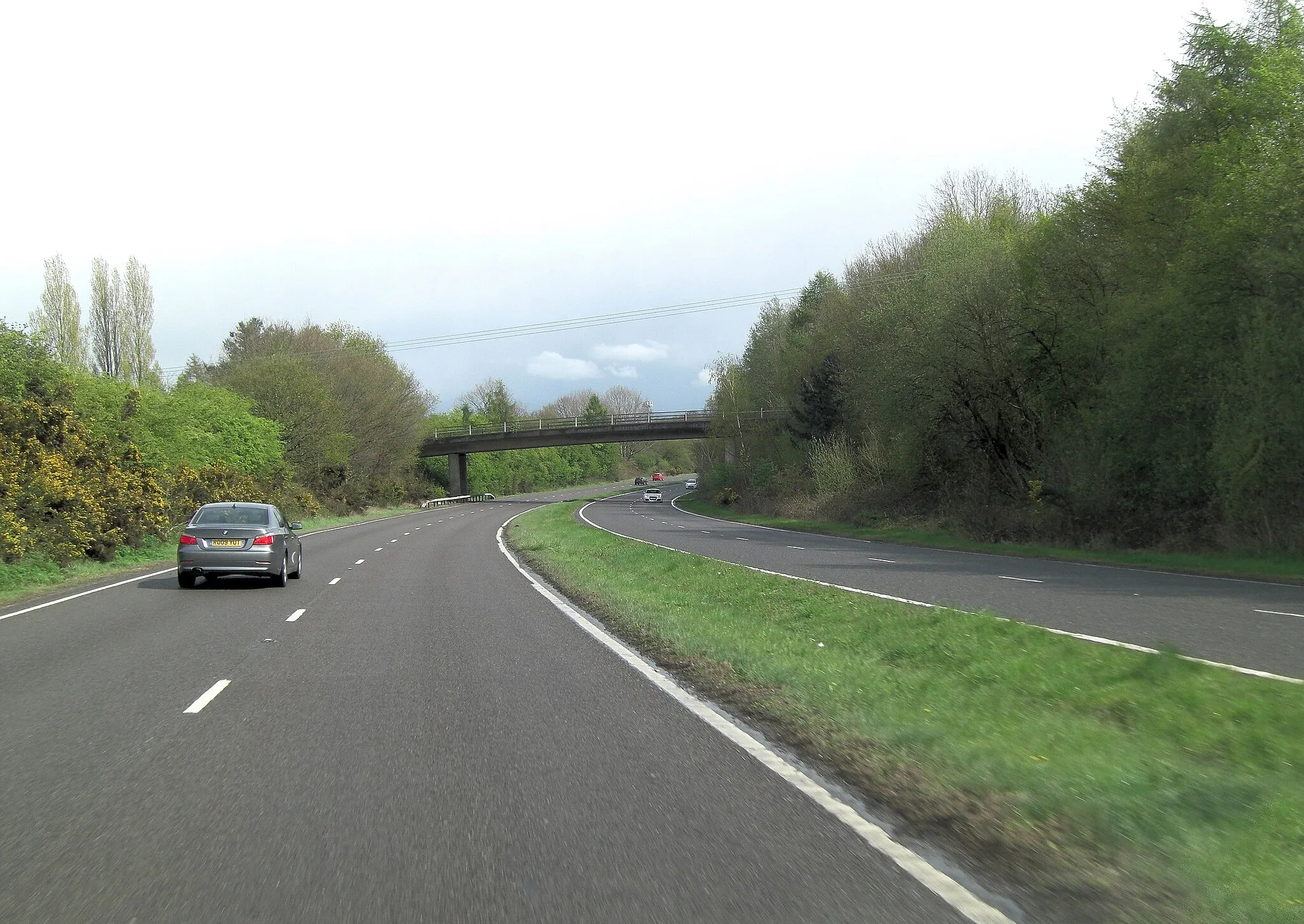 Photo showing: A322 crossed by Broadway Road