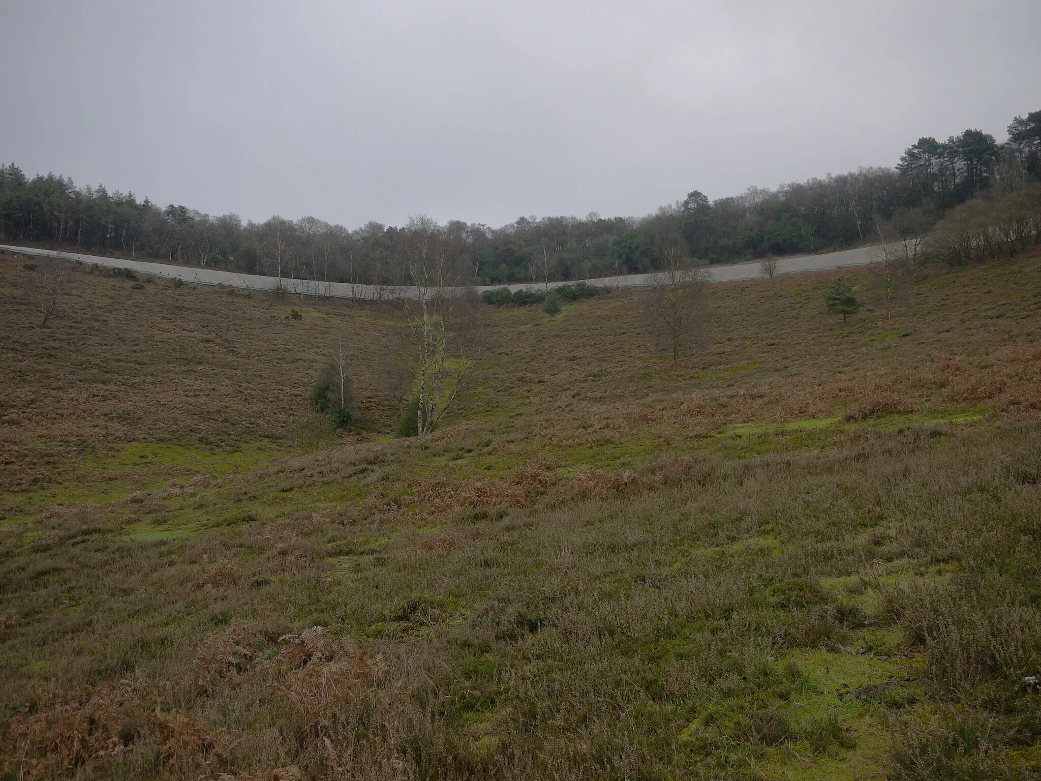 Photo showing: Photo of the Devil's Punch Bowl from the valley floor