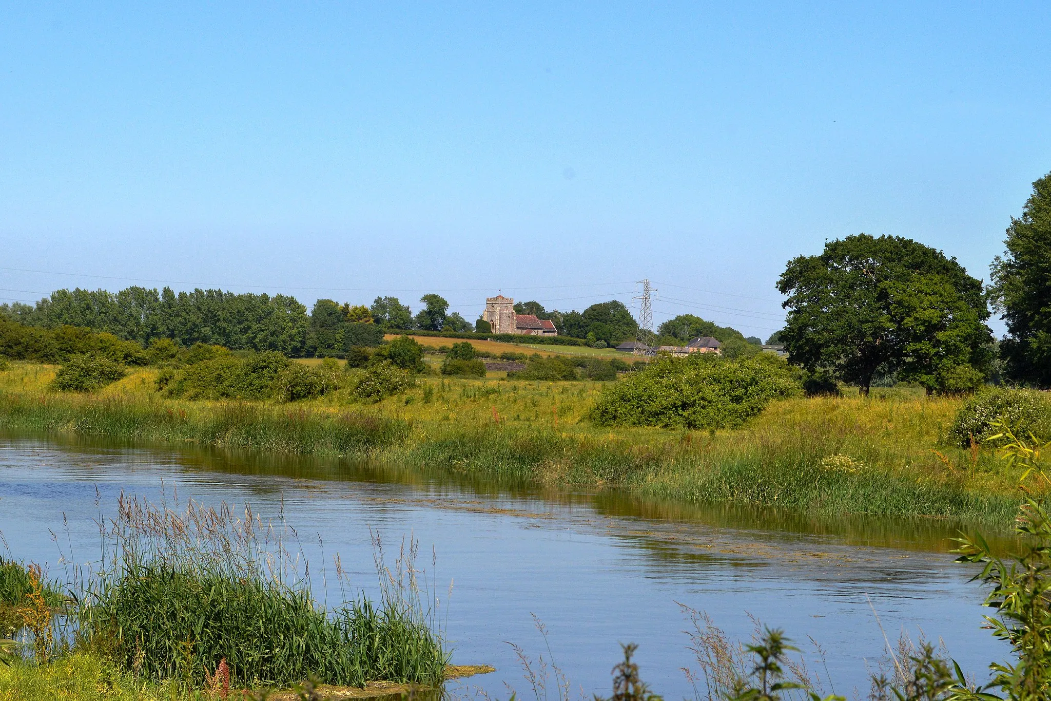 Photo showing: View of St Peter's Church, Hamsey from the river Ouse path