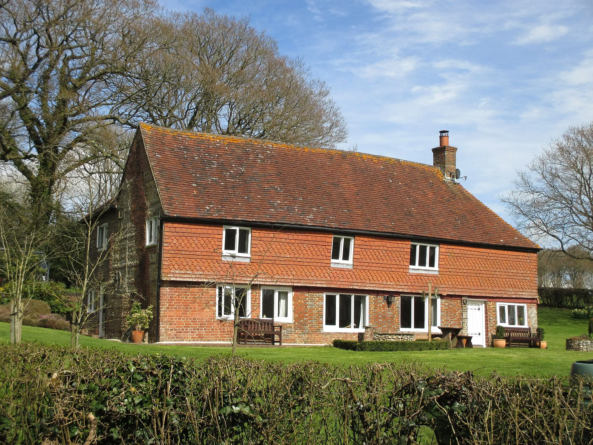 Photo showing: Bearstakes, one mile south-east of Hurstpierpoint, West Sussex, seen from the west.