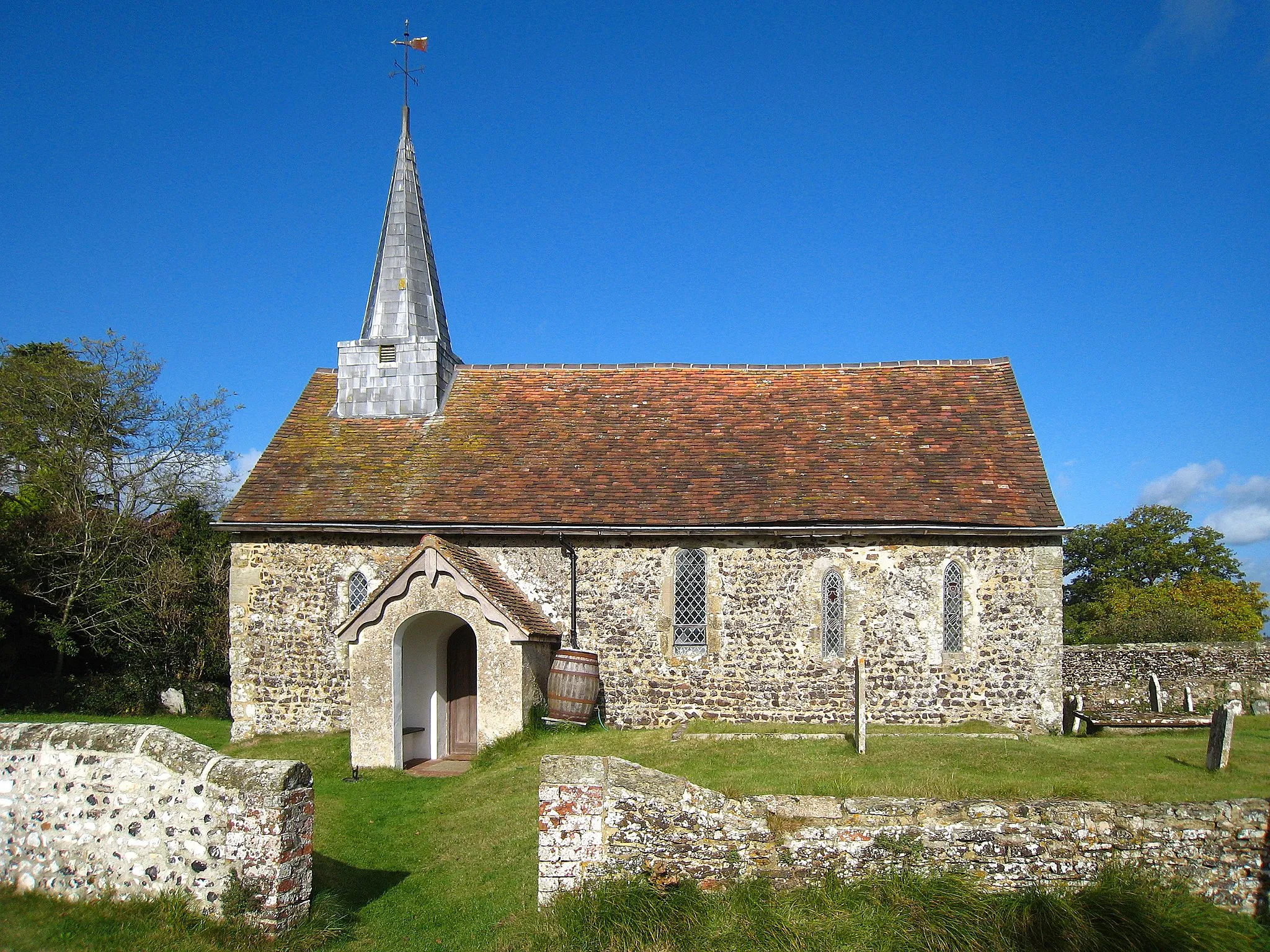 Photo showing: This is a photo of listed building number 1027395.