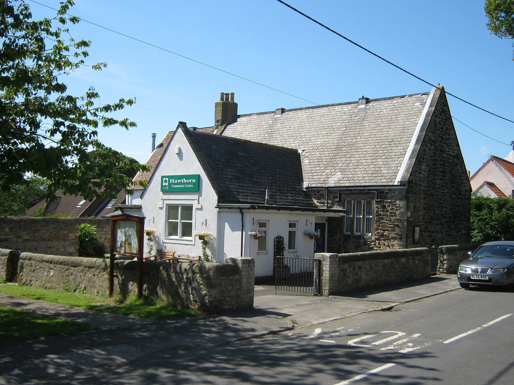 Photo showing: Hawthorn Community Centre in County Durham