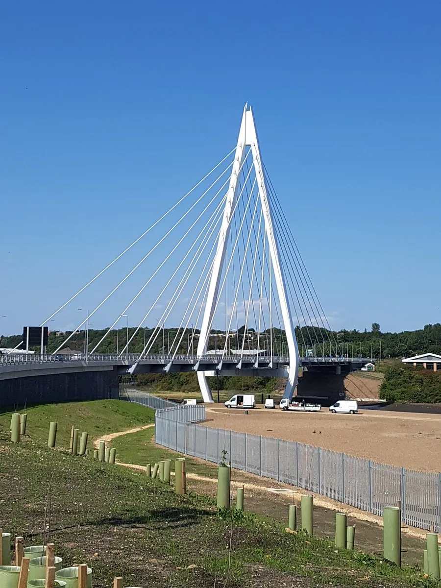 Photo showing: The Northern Spire Bridge after completion in 2018.