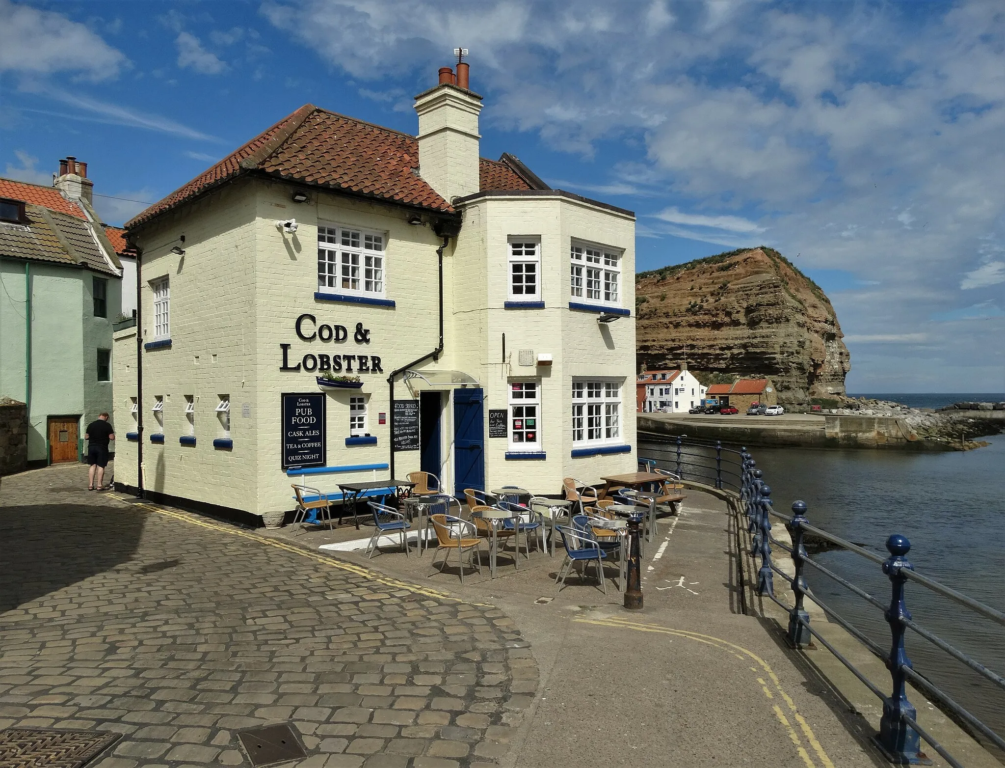 Photo showing: "The Cod and Lobster" in Staithes