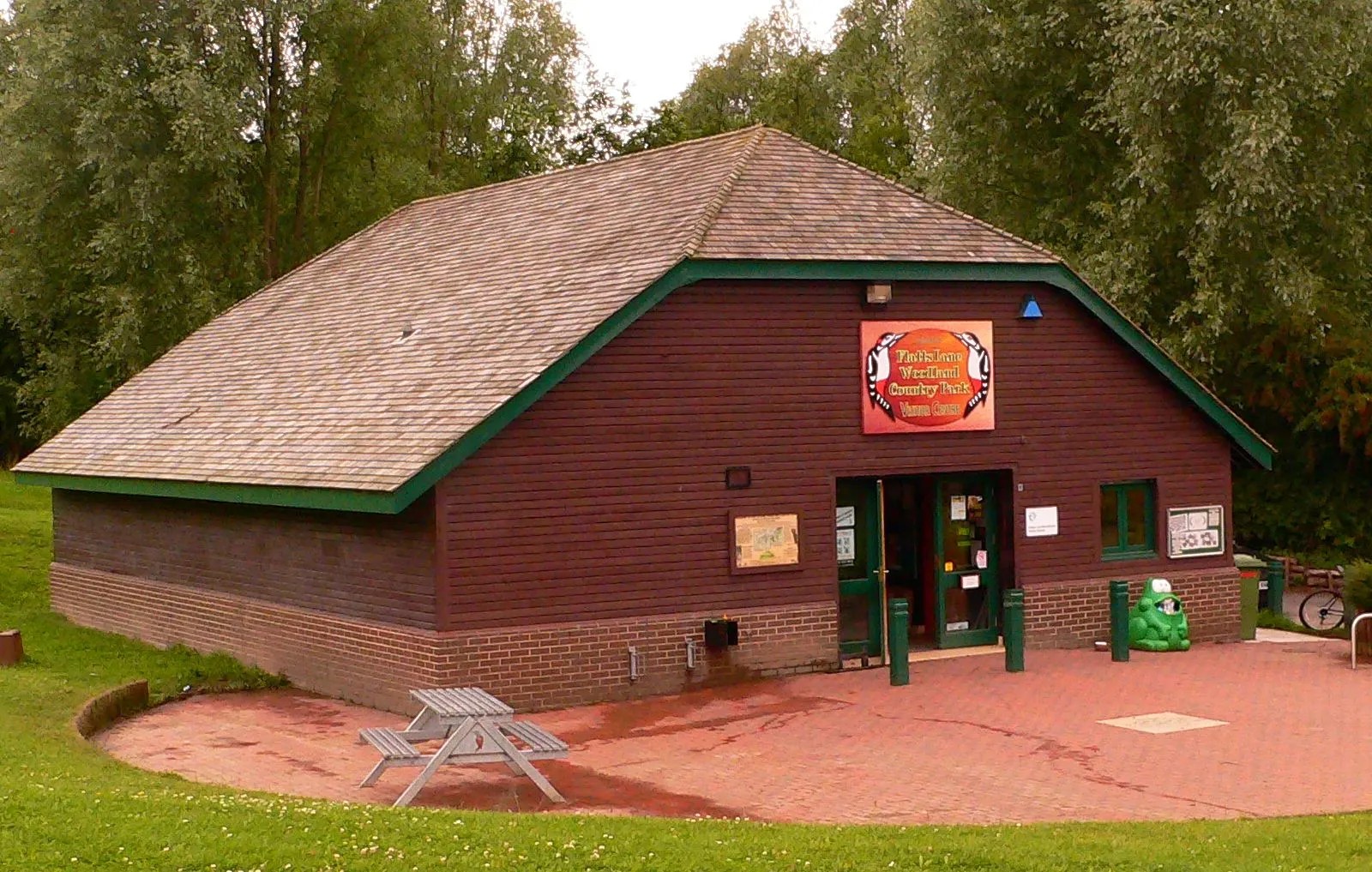 Photo showing: Flatts Lane Country Park Visitors' Centre, Normanby, Redcar and Cleveland.