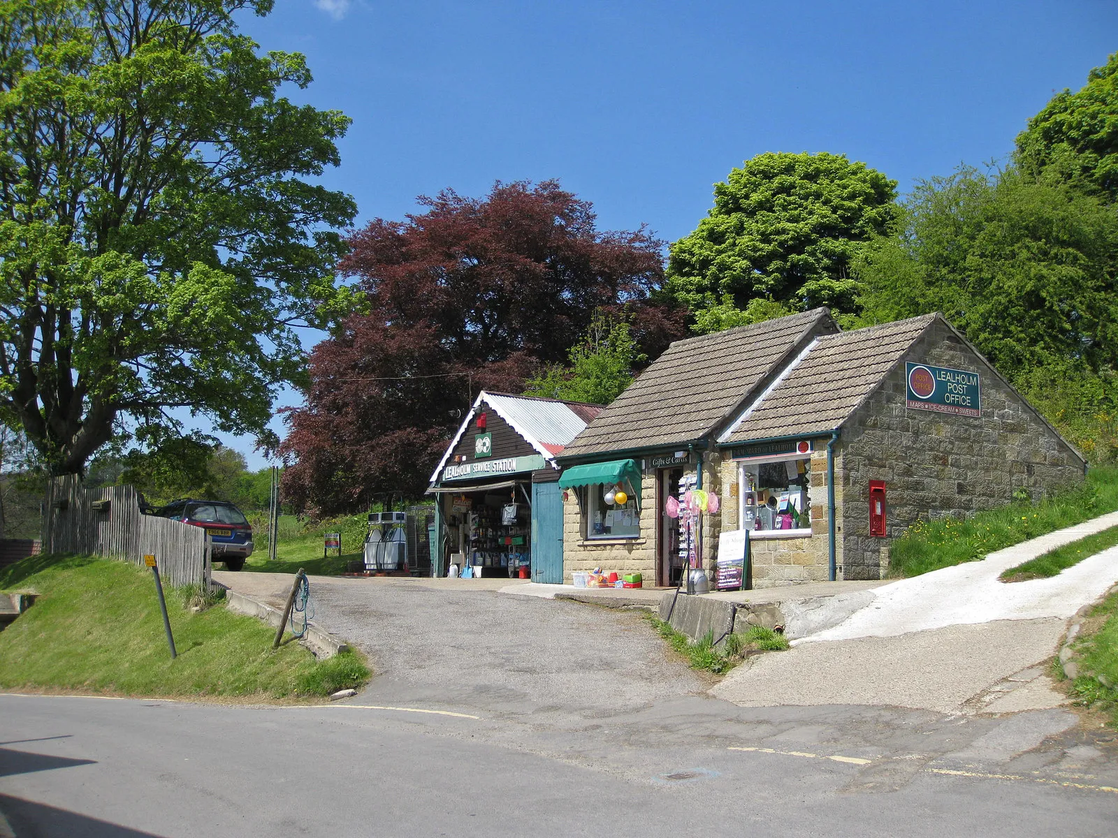 Photo showing: Post Office and garage, Lealholm