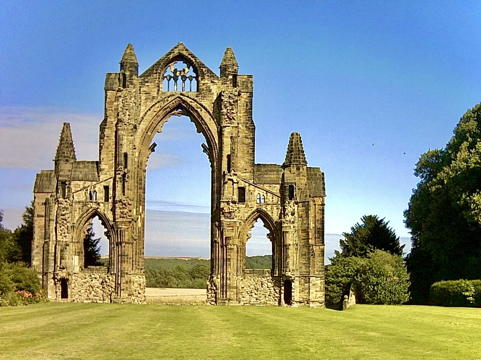 Photo showing: Gisborough Priory in Guisborough north Yorkshire (redcar and cleveland)
taken by myself (neil gray)