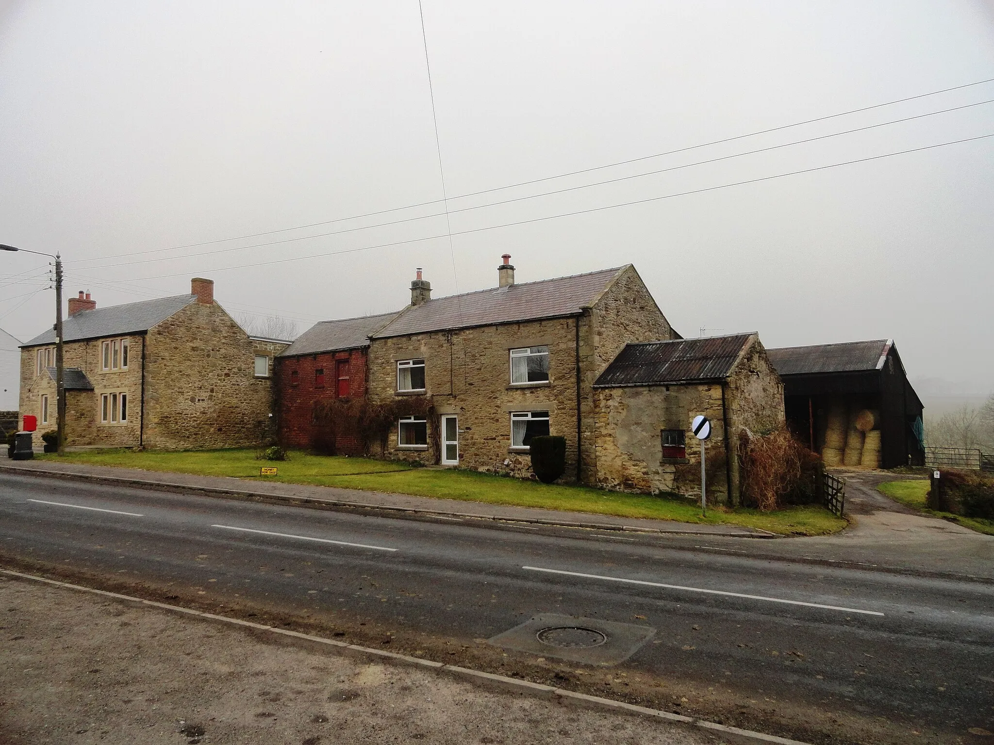 Photo showing: Farm buildings at Satley