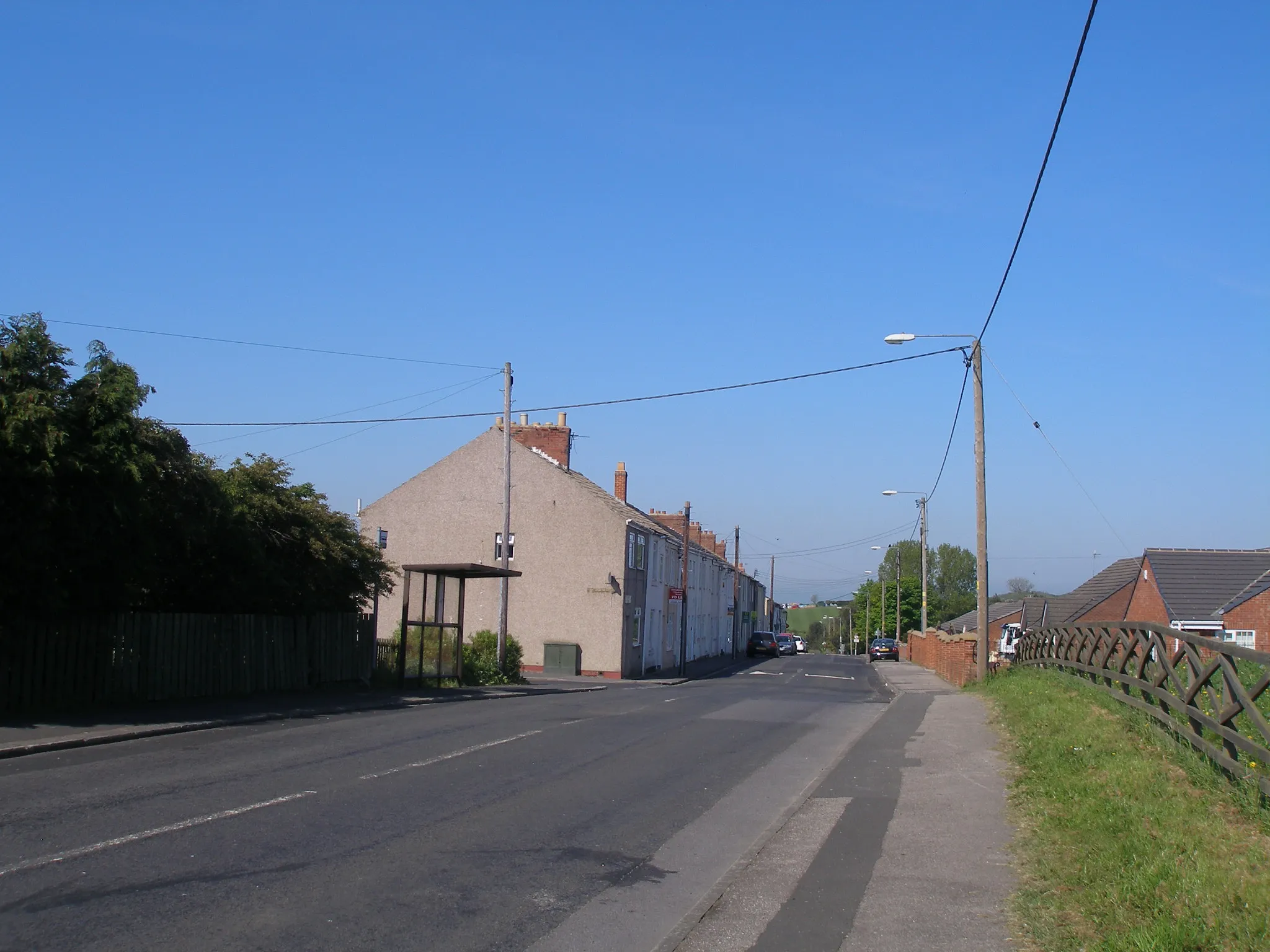 Photo showing: Road through Ludworth