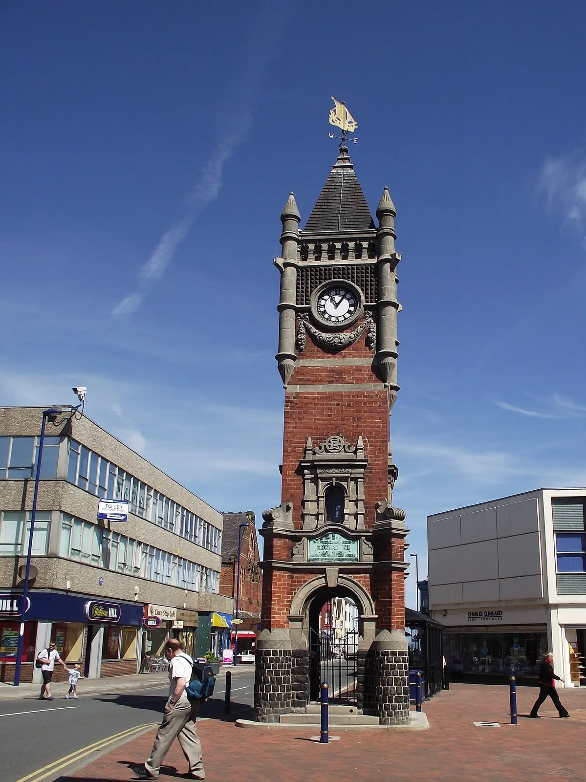 Photo showing: Clock Tower