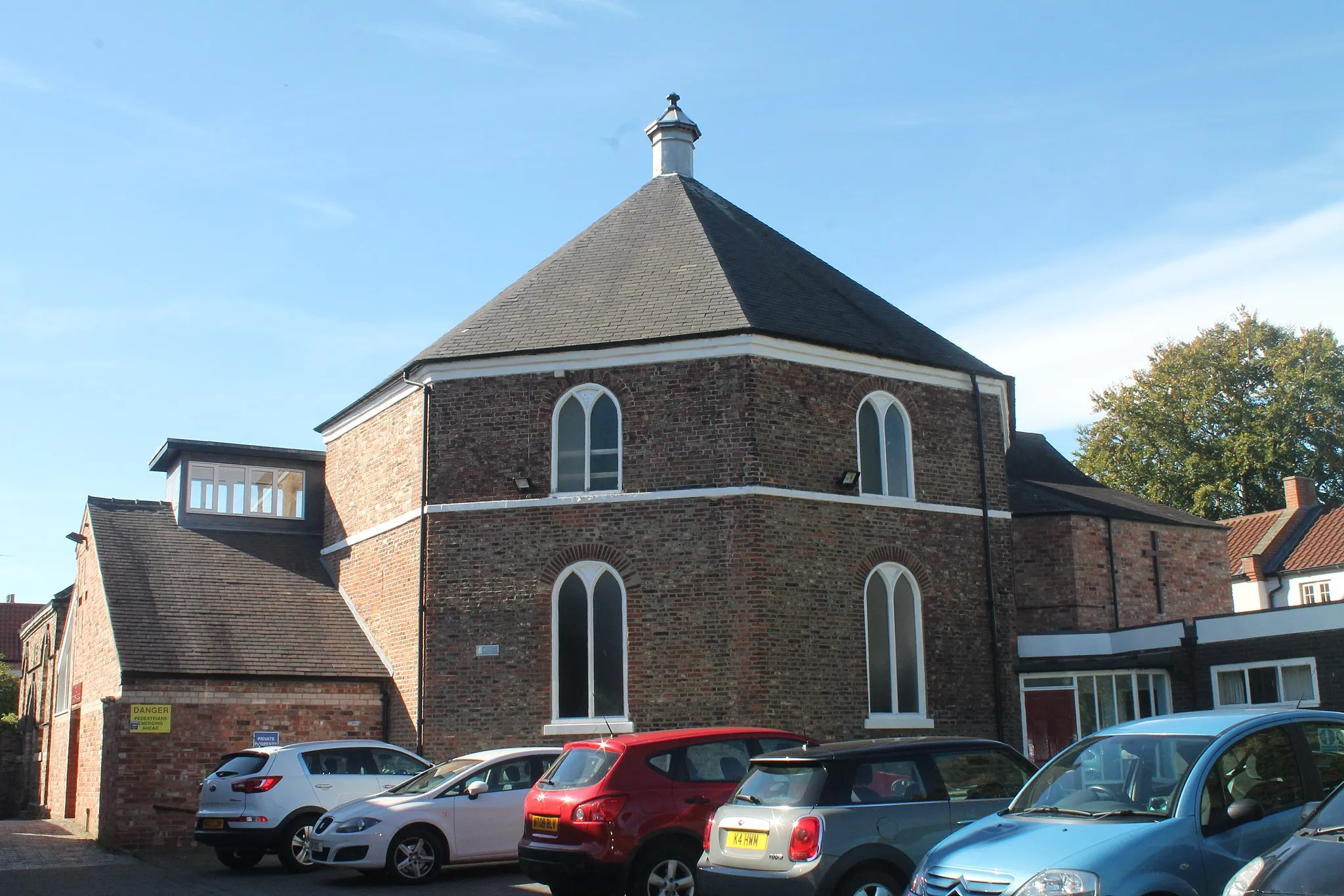 Photo showing: Yarm Methodist Church.