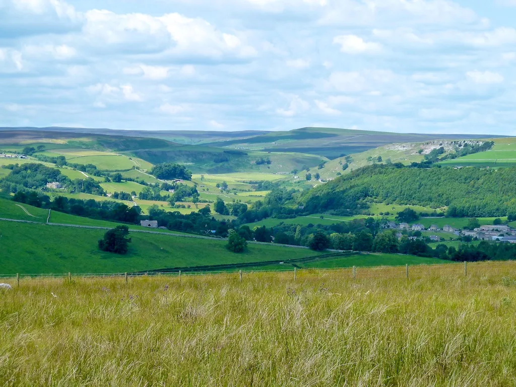 Photo showing: View of Lower Swaledale