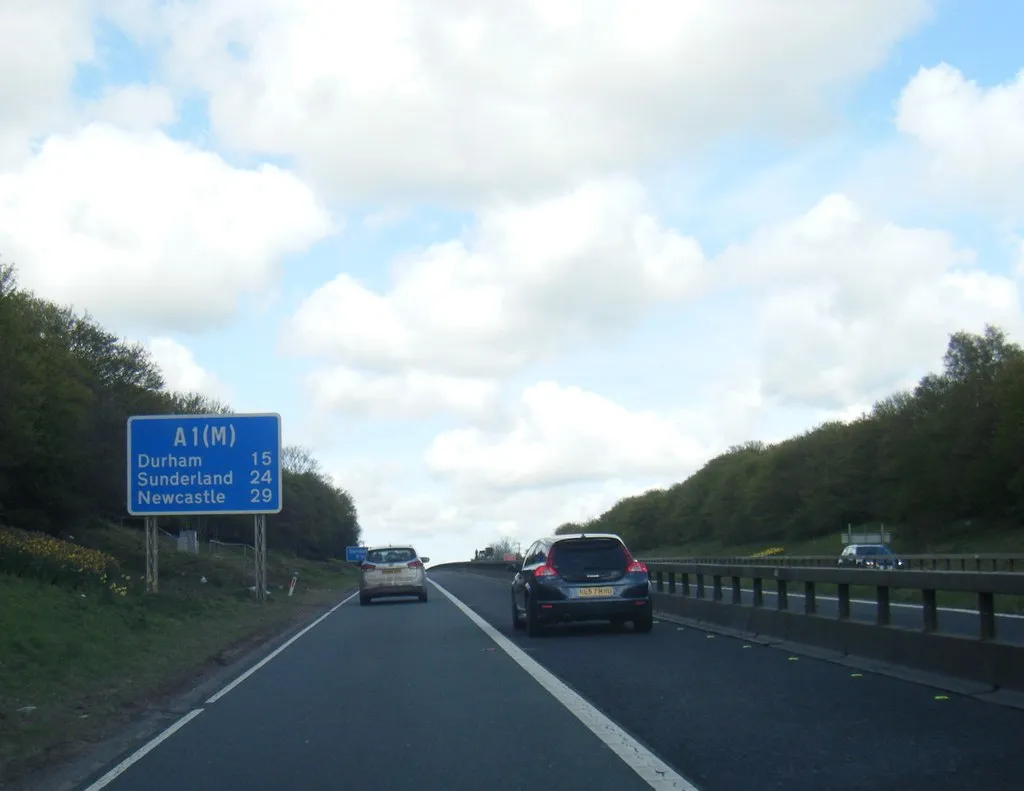 Photo showing: A1(M) north of Junction 59