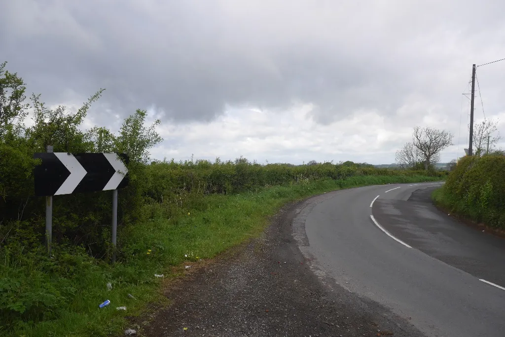 Photo showing: Bend on Lime Lane