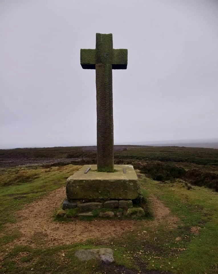 Photo showing: Old Wayside Cross