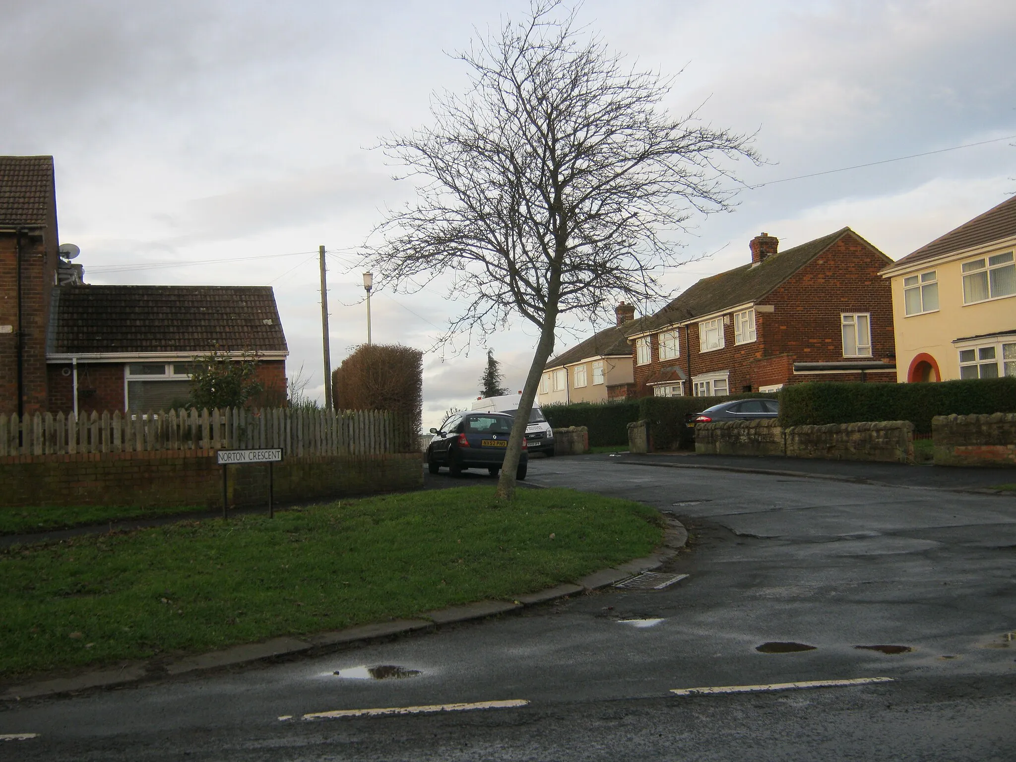 Photo showing: Eastern end of Norton Crescent in Sadberge