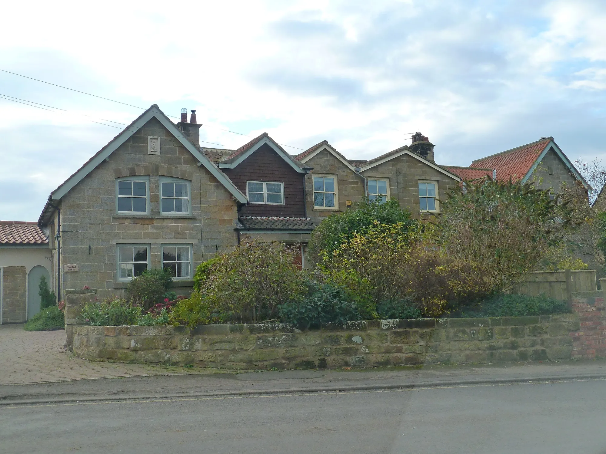 Photo showing: Old School House, Ingleby Greenhow