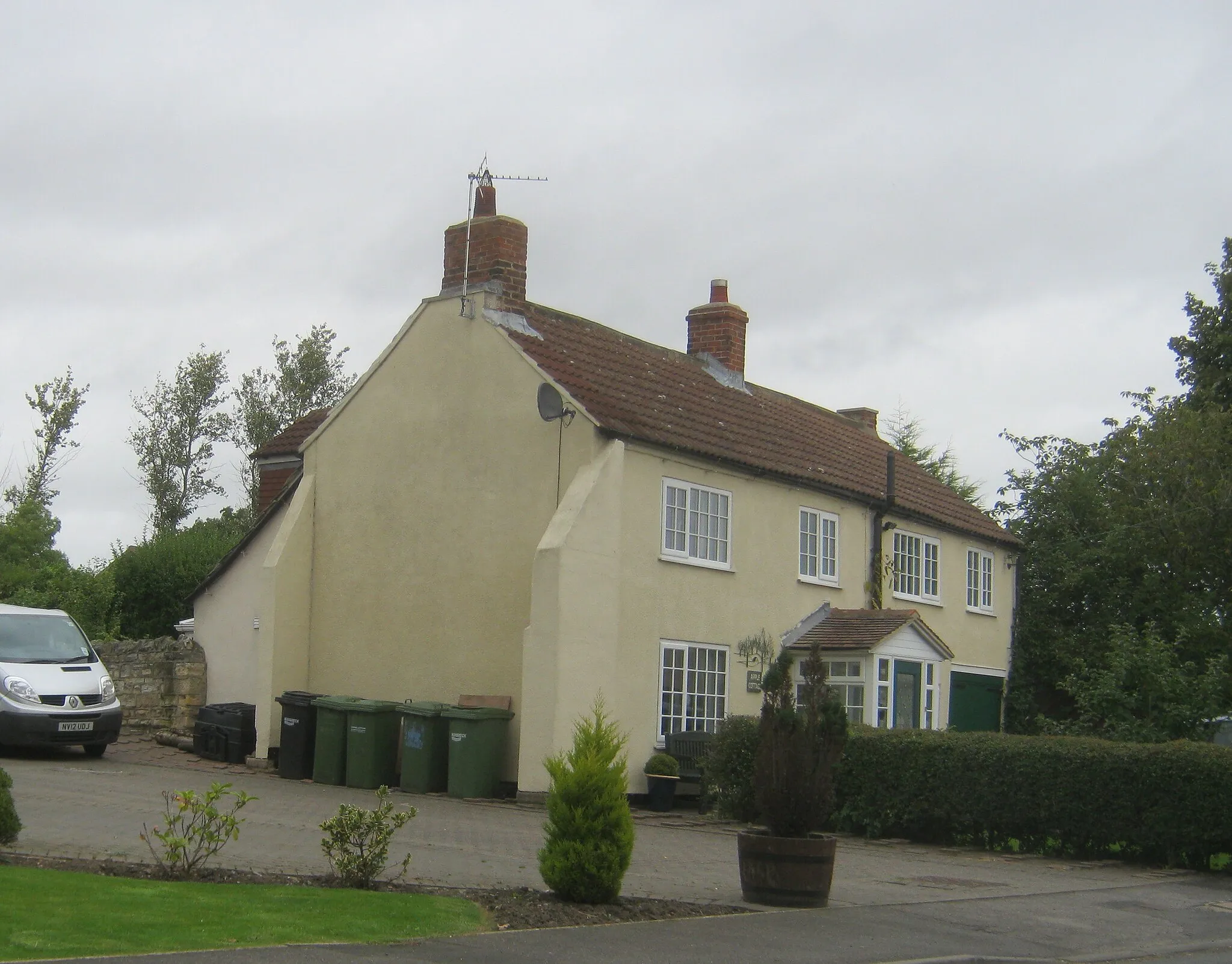 Photo showing: Apple Cottage in Appleton Wiske