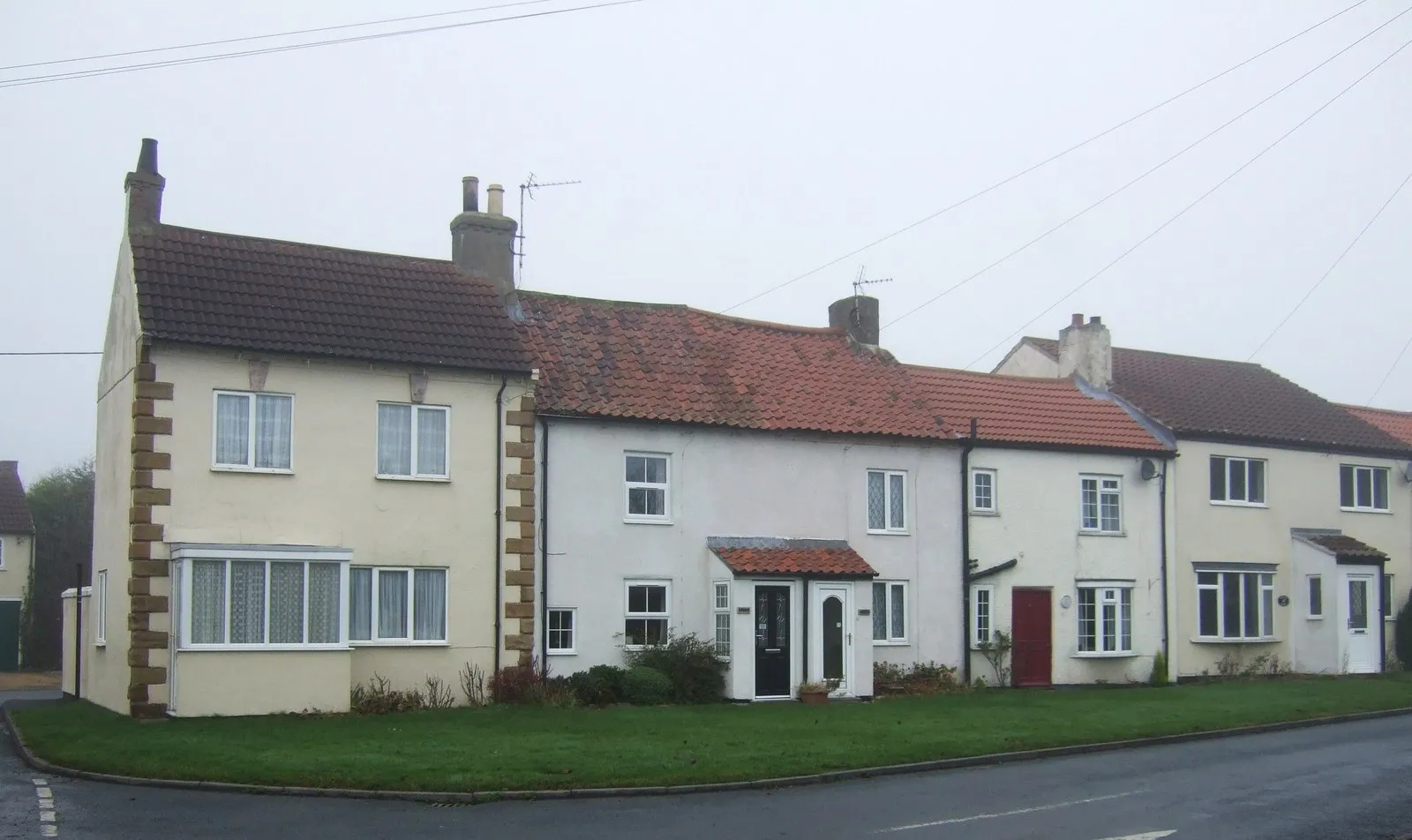 Photo showing: Cottages, Appleton Wiske