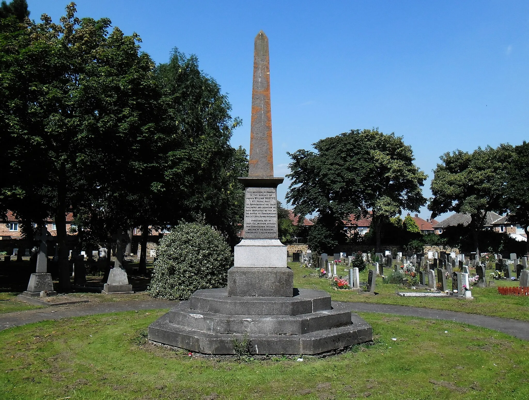 Photo showing: William Henry Short VC monument at Eston Cemetery, Normanby, UK