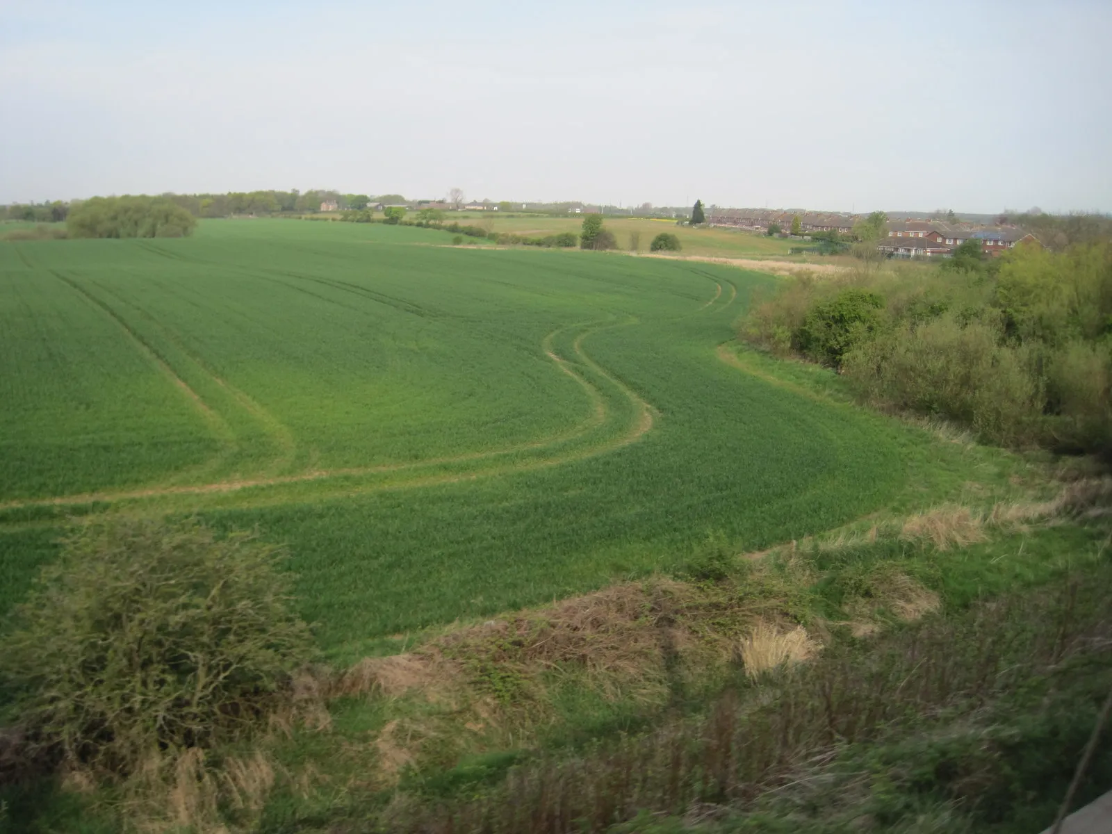 Photo showing: View from a Newcastle-Edinburgh train - farmland near Seaton Burn