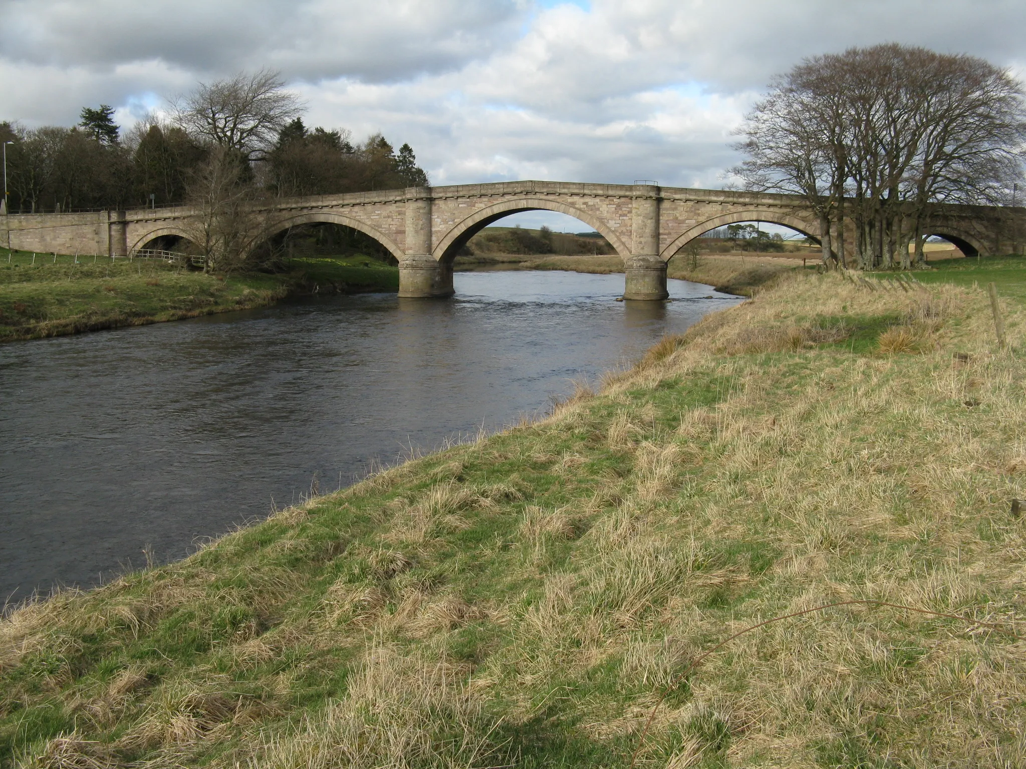 Photo showing: Hyndford Bridge