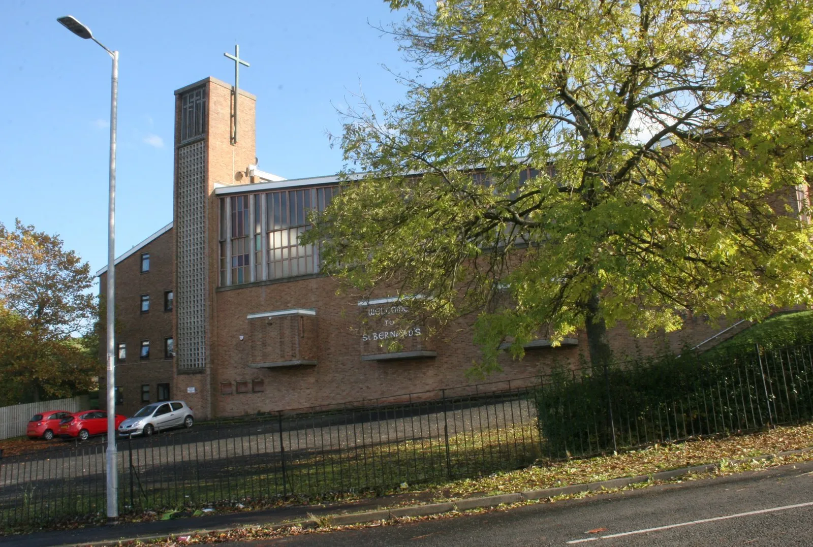 Photo showing: St Bernard's Church, Nitshill