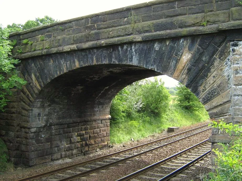 Photo showing: Bridge Over the Railway
