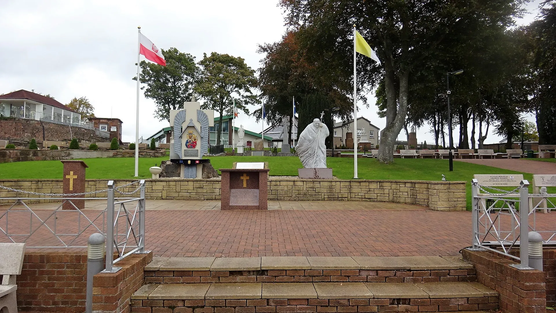 Photo showing: Polish Shrine marking the 600th Anniversary of Christianity in Poland. John Paul II statue, Carfin Grotto, North Lanarkshire, Scotland.