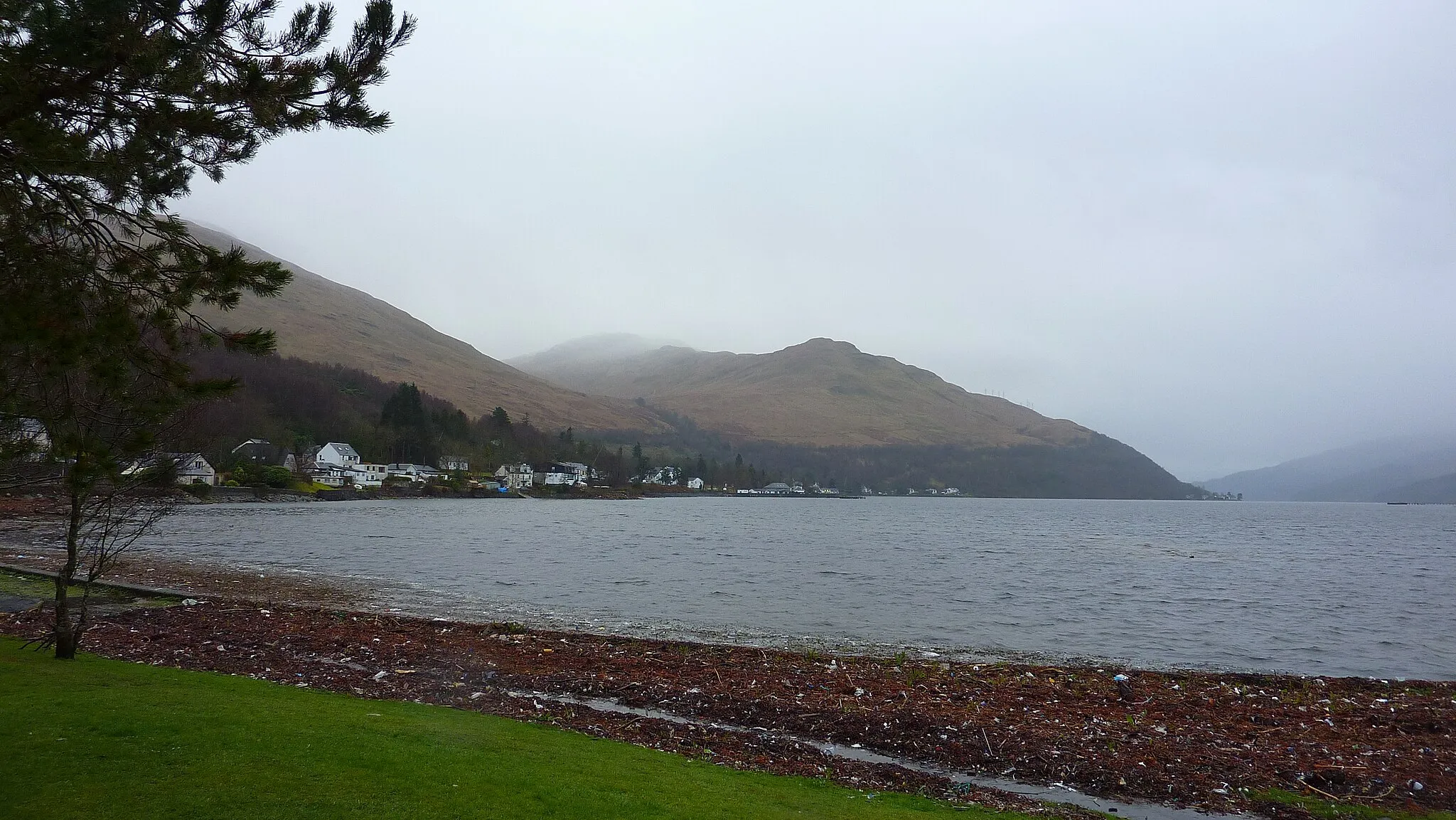 Photo showing: Arrochar & Head of Long Long