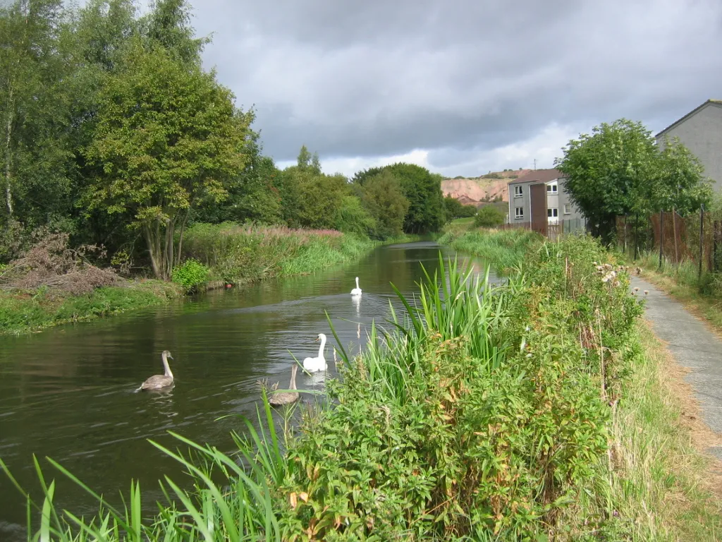 Photo showing: Union Canal, Broxburn, West Lothian, Scotland