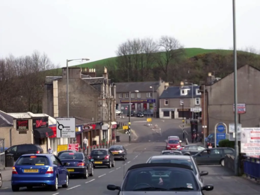 Photo showing: Bonnybridge High Street