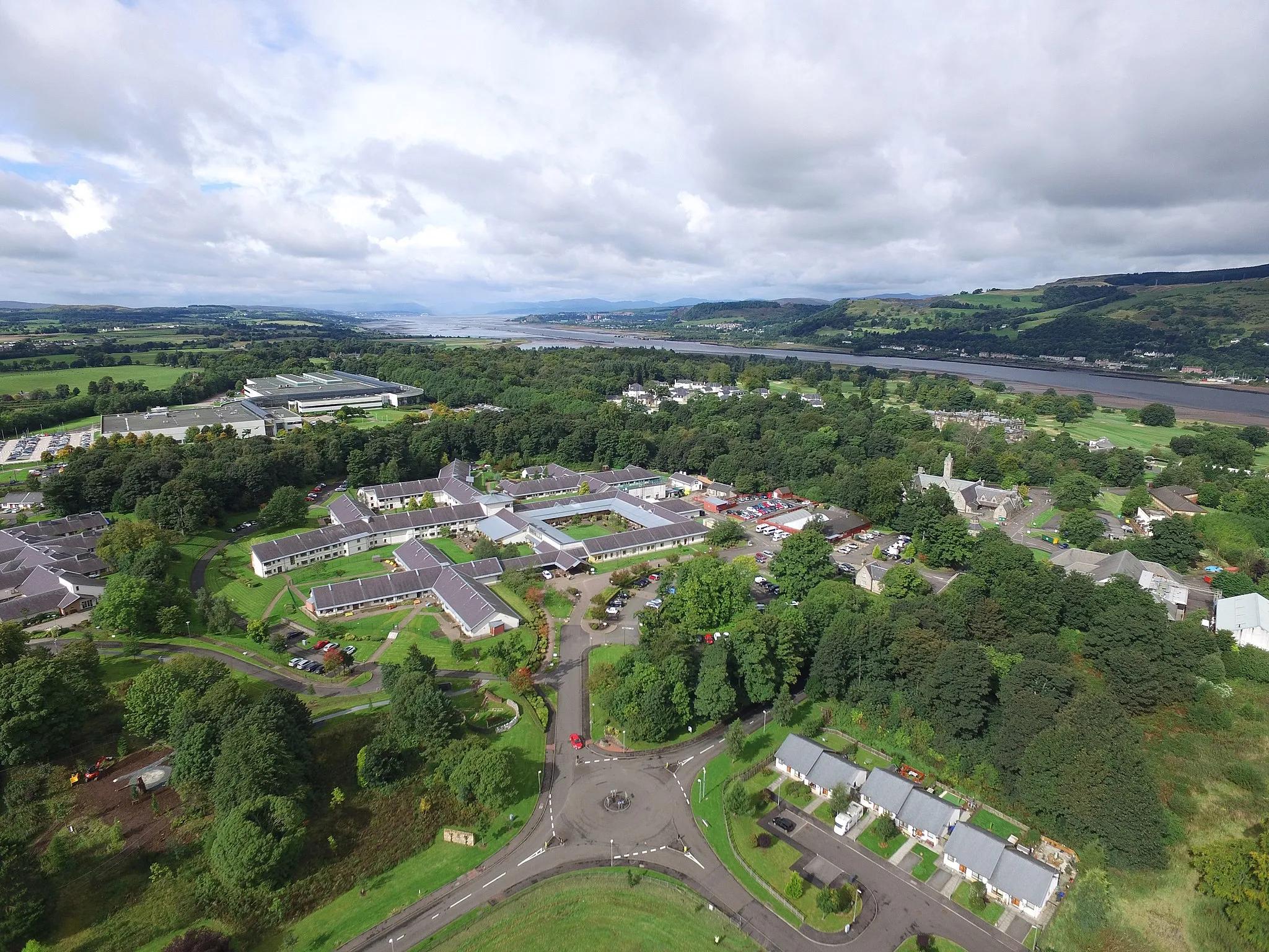 Photo showing: Aerial shot of Erskine's Bishopton site