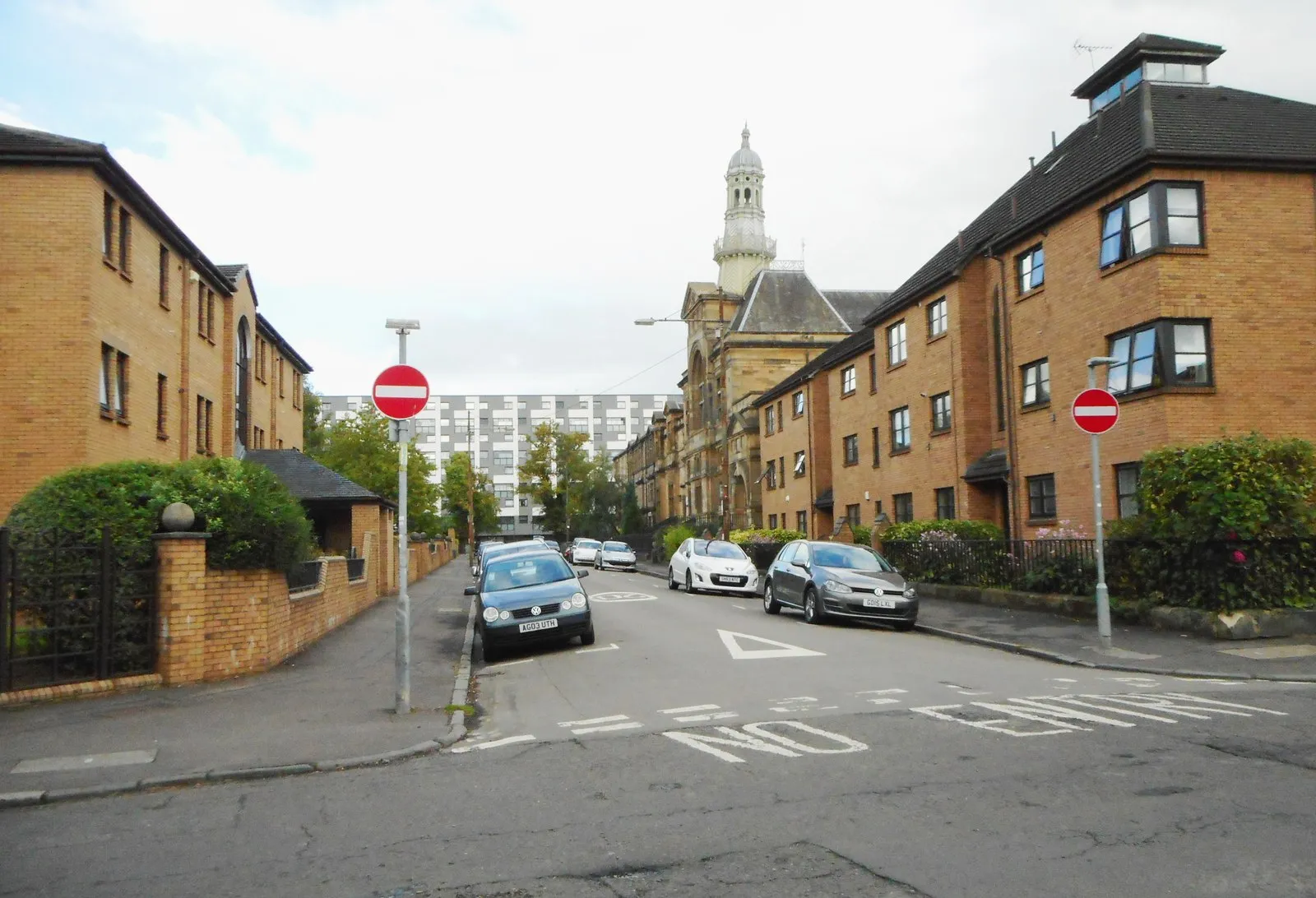 Photo showing: Burgh Hall Street