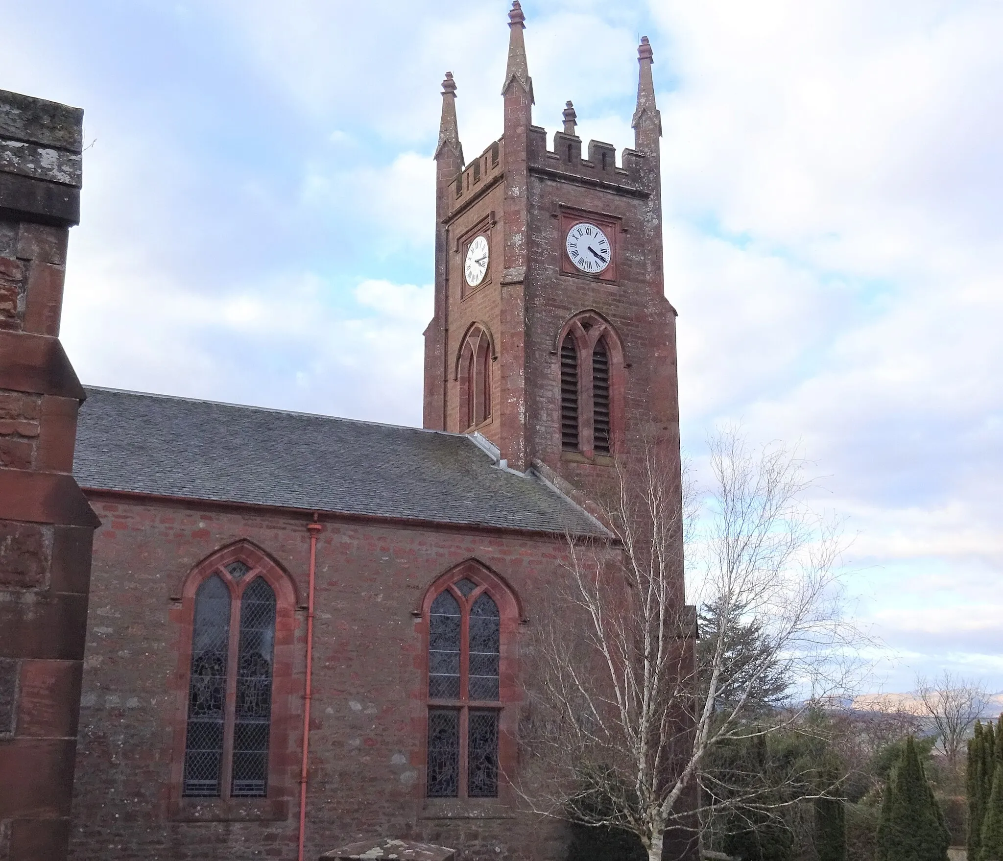 Photo showing: Kippen Parish Church. Tower. Stirling Council area.